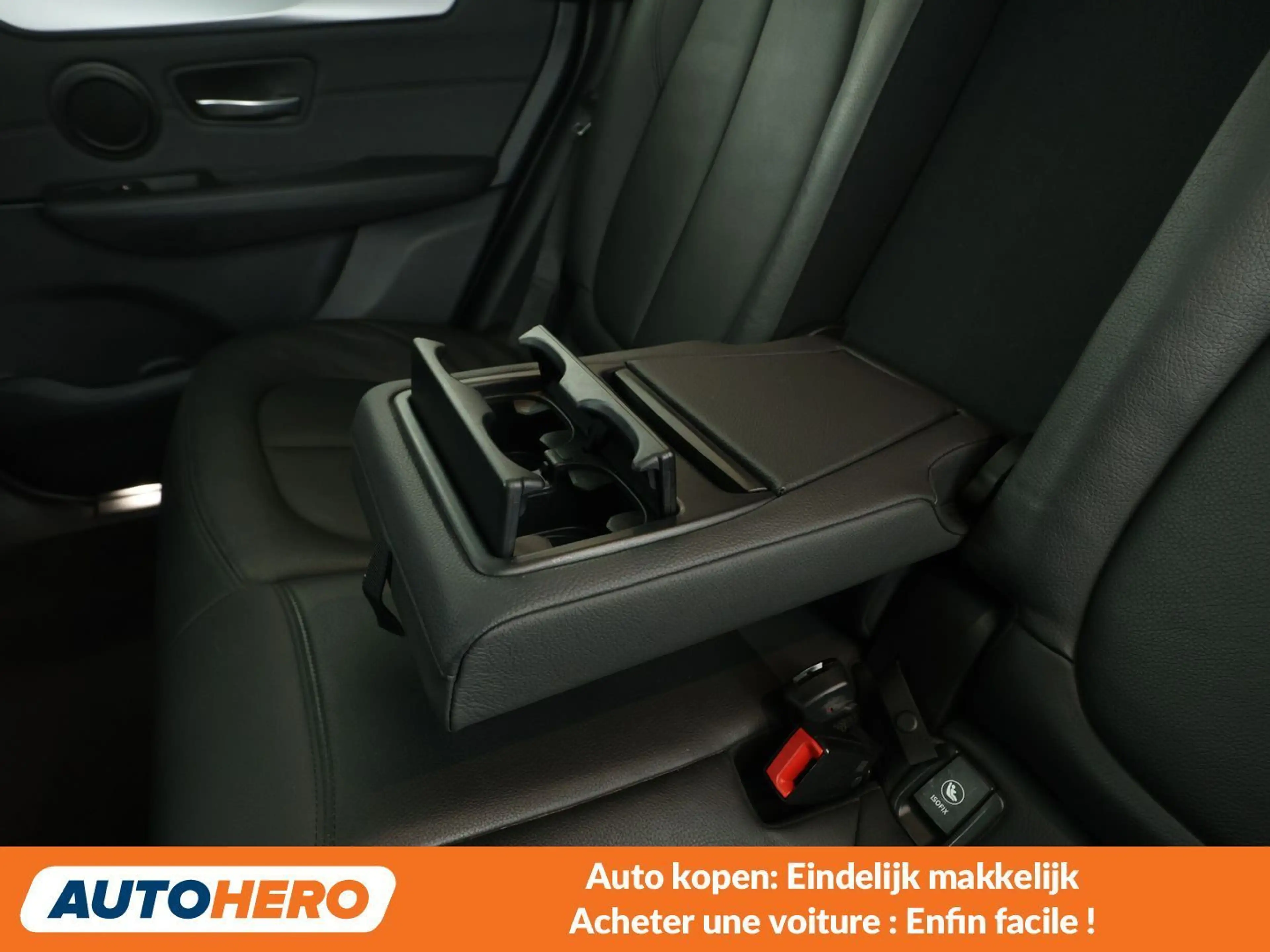 BMW 225 225xe Active Tourer Advantage — photo 15