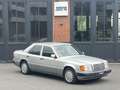 Mercedes-Benz 220 E Lim.  AUTOMATIK*SCHIEBEDACH*H-ZULASSUNG Plateado - thumbnail 1