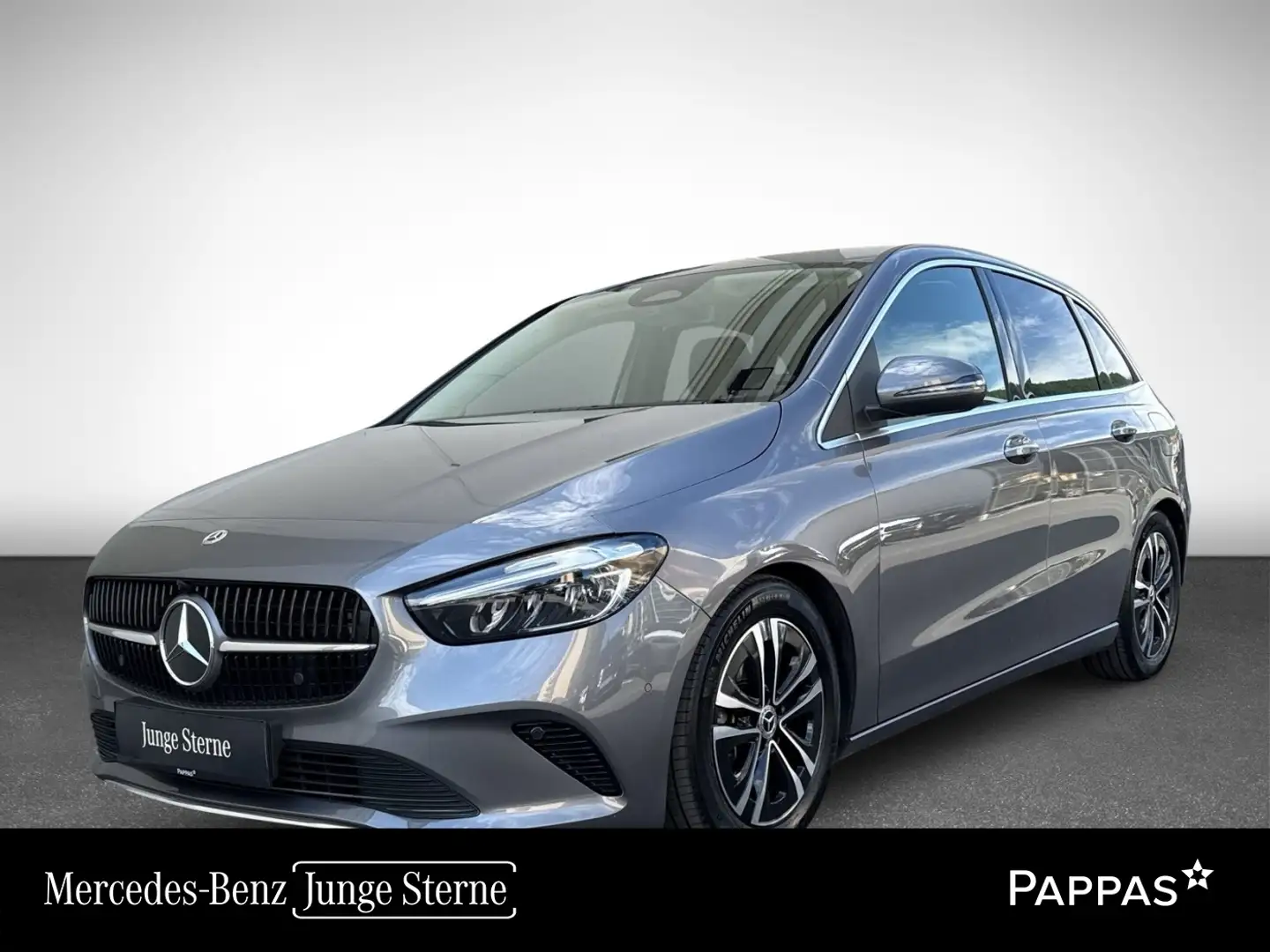 Mercedes-Benz B 180 d Österreich-Edition PTS Cam Navi Wide LED Grau - 1
