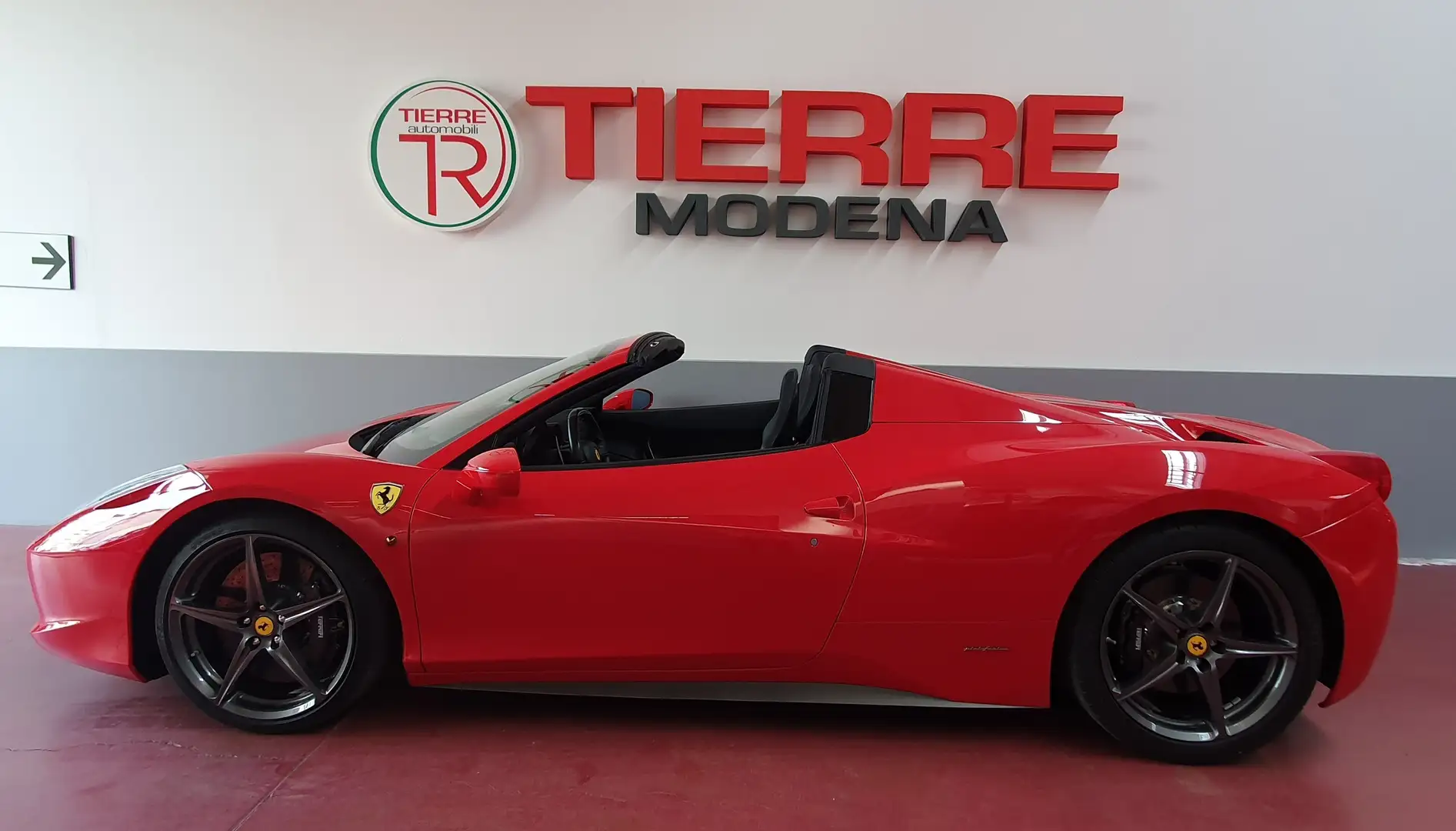 Ferrari 458 Spider 4.5 dct Rouge - 2