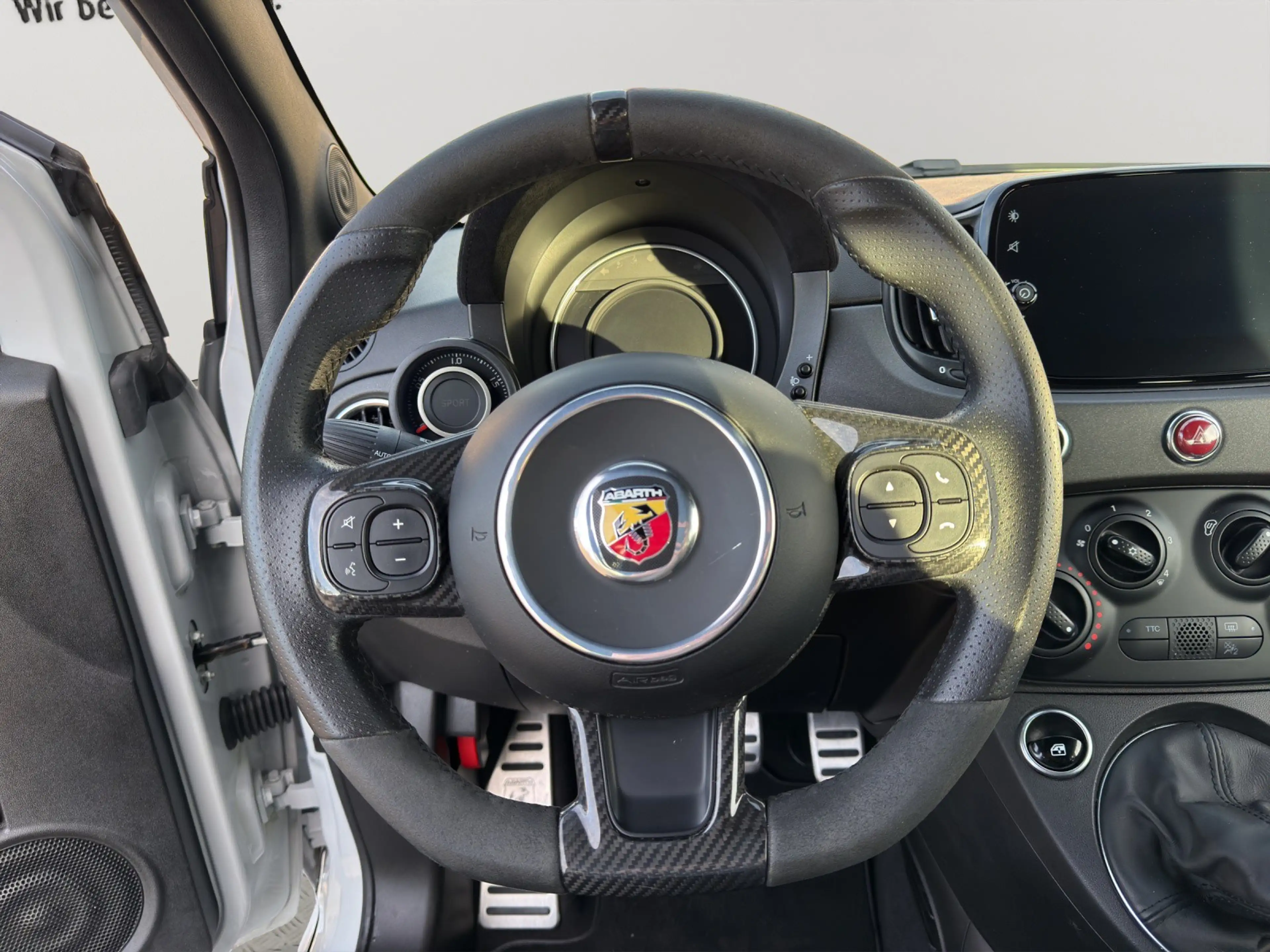 Abarth 695 BI-XENON/LEDER/KLIMA/PDC/DAB — photo 11