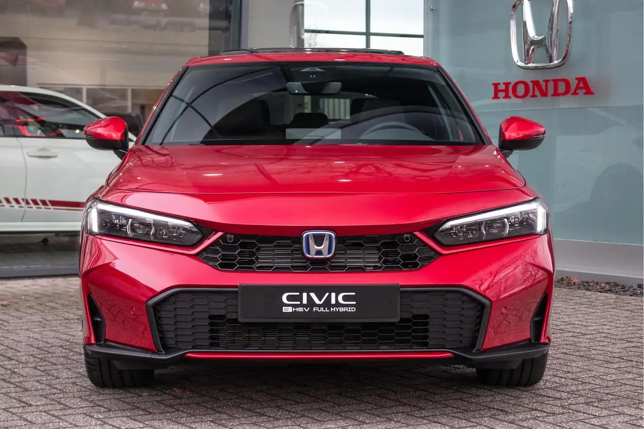 Honda Civic 2026 — фото 11