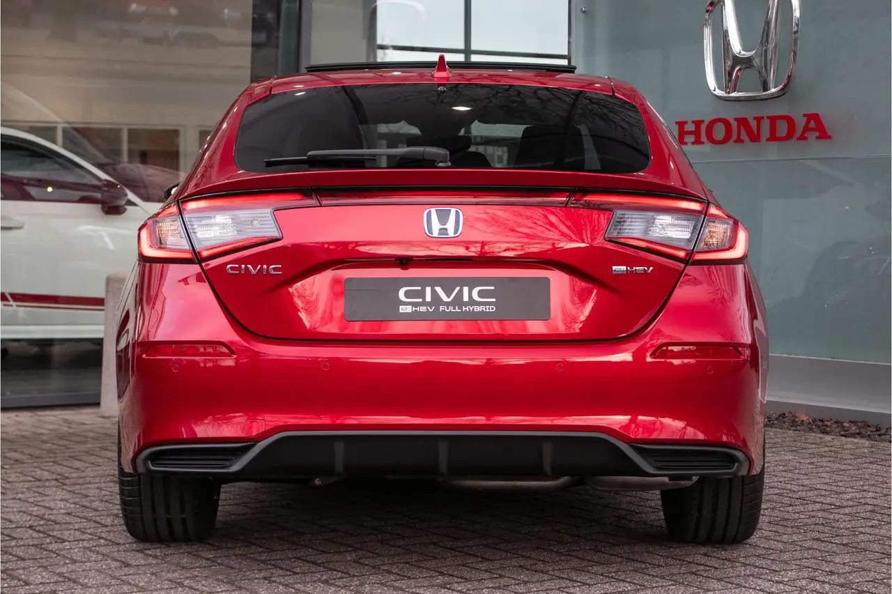 Honda Civic 2026 — фото 12