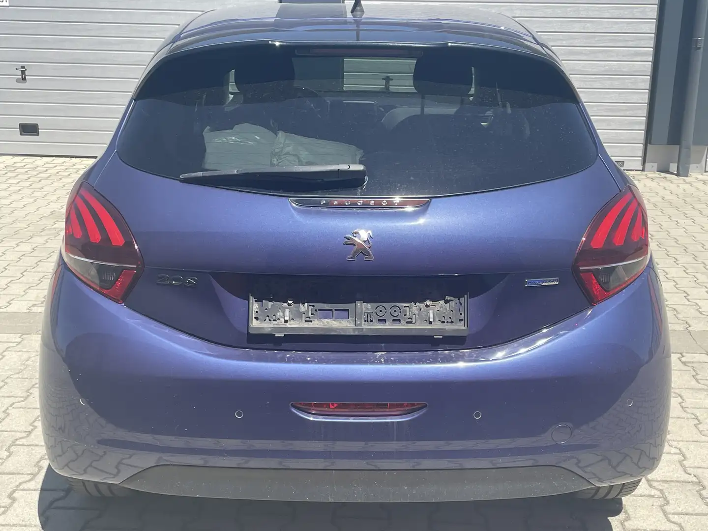 Peugeot 208 Style Blau - 2