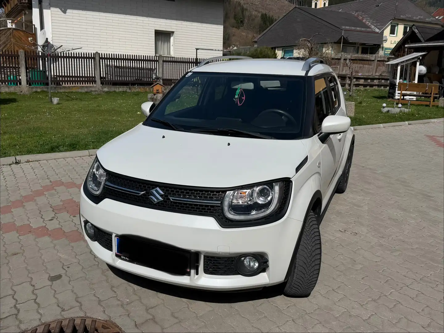 Suzuki Ignis Ignis 1,2 DualJet Hybrid 4WD shine shine Weiß - 1