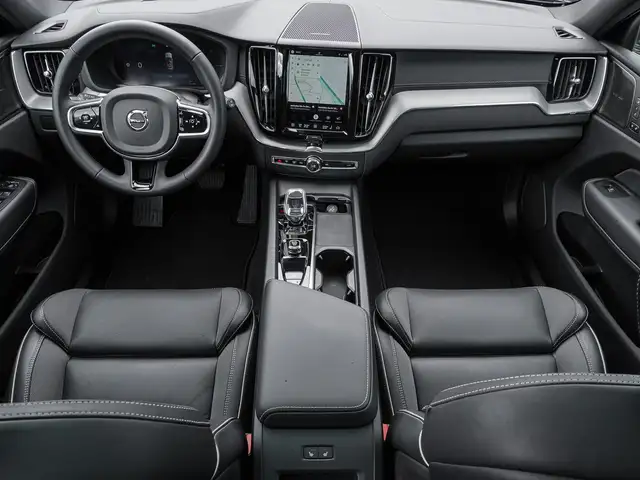 Volvo XC60 view 11