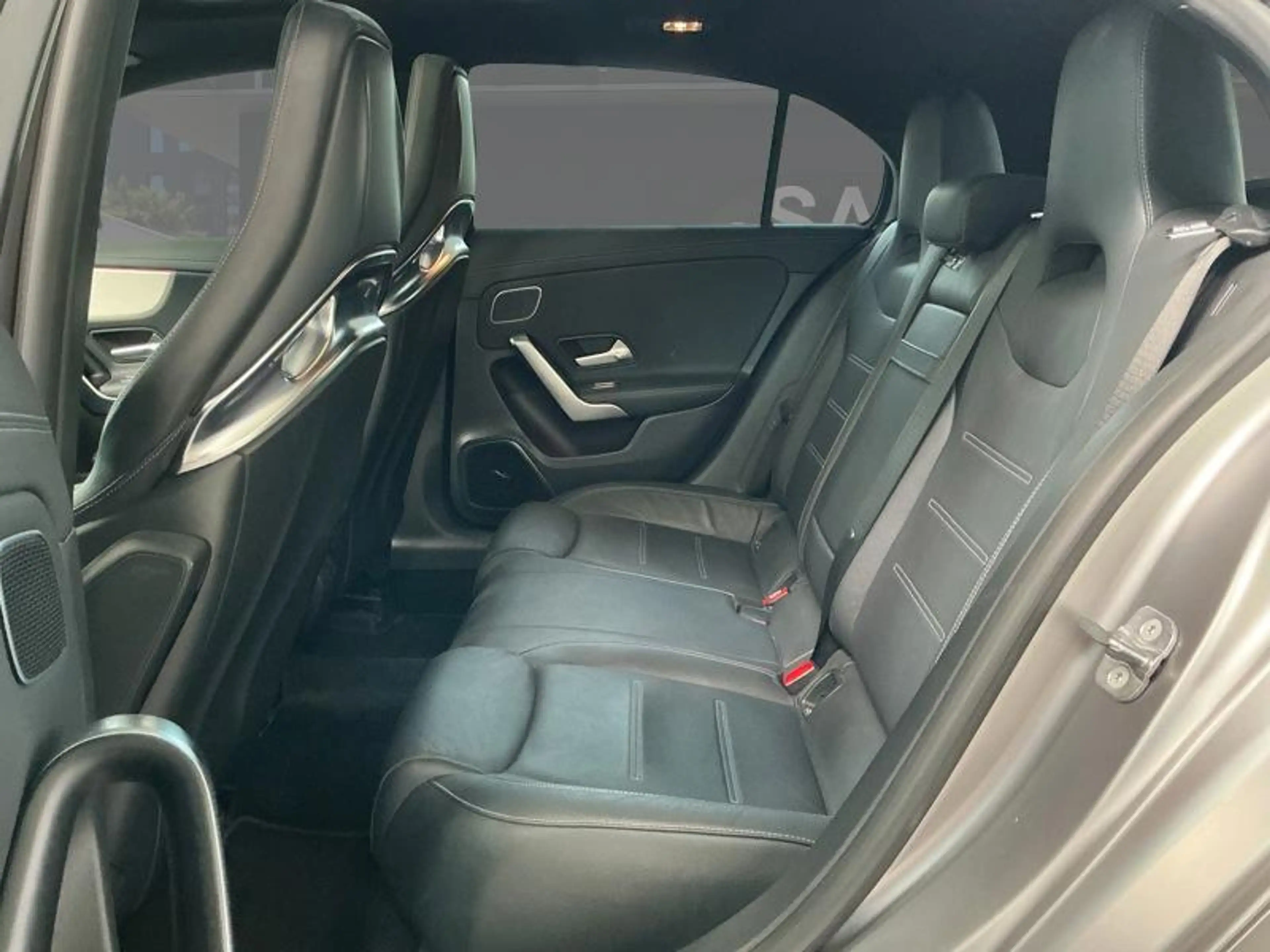 Mercedes-Benz A 45 AMG 45 S 4MATIC+ Pack Aerodynamique — photo 11