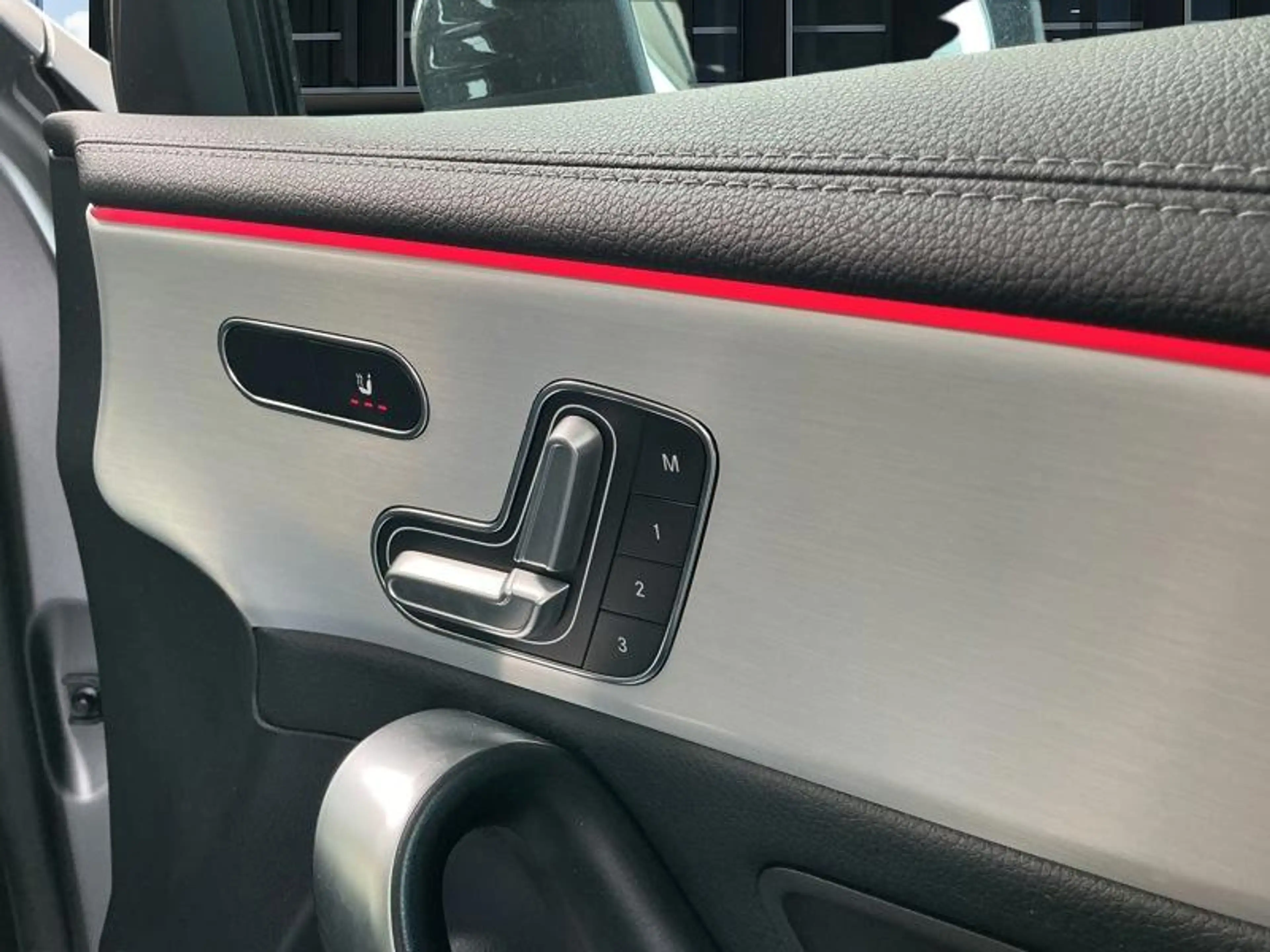 Mercedes-Benz A 45 AMG 45 S 4MATIC+ Pack Aerodynamique — photo 13