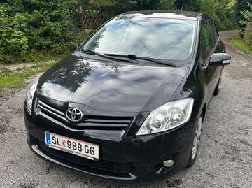 Auris 1,33 dVVT-i Active Active