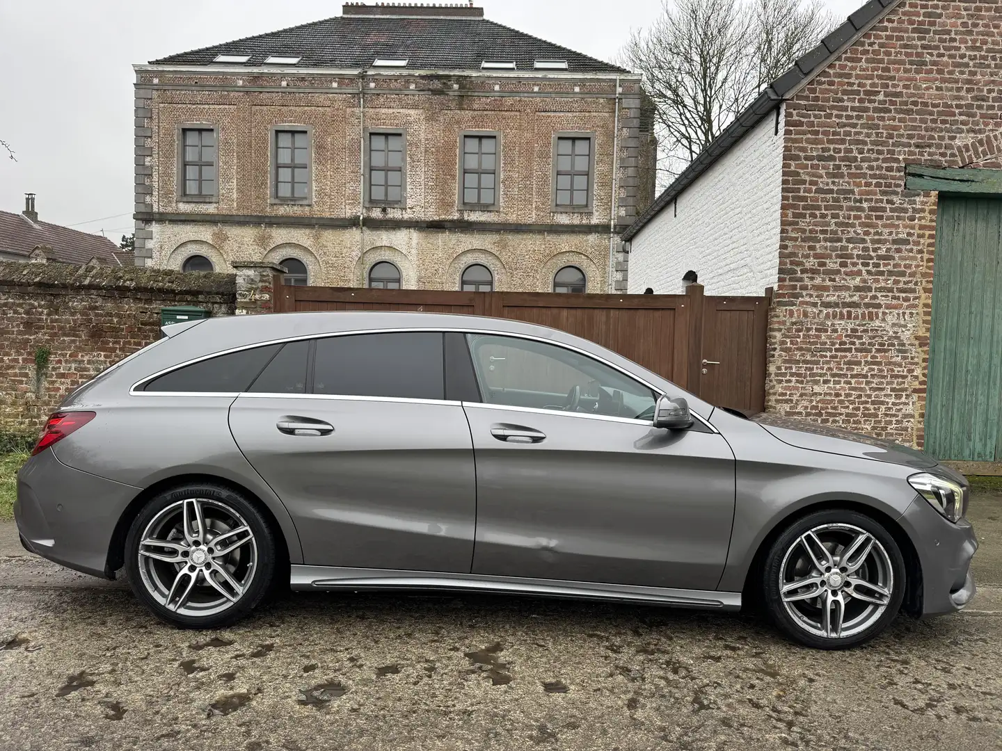 Mercedes-Benz CLA 180 *AMG PACK*GPS*CRUISE*PRIX MARCHAND* Gris - 2