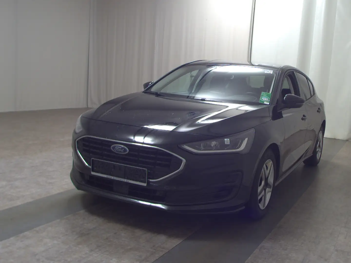 Ford Focus 1.5 EB Cool&Connect Navi LED PDC Shz DAB Noir - 2