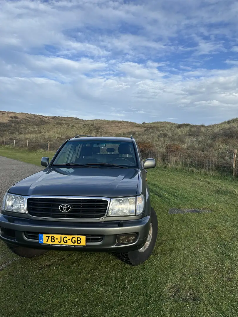 Toyota Land Cruiser 4.7i V8 Executive Grijs - 2