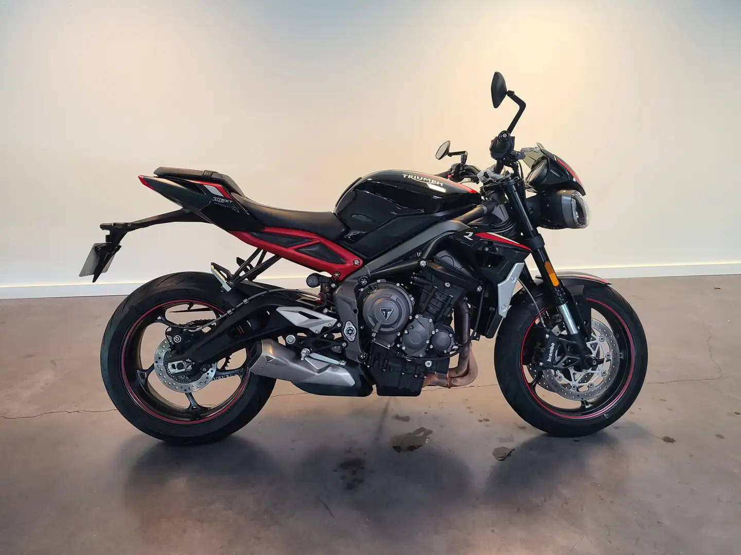 Triumph Street Triple 765 - 1