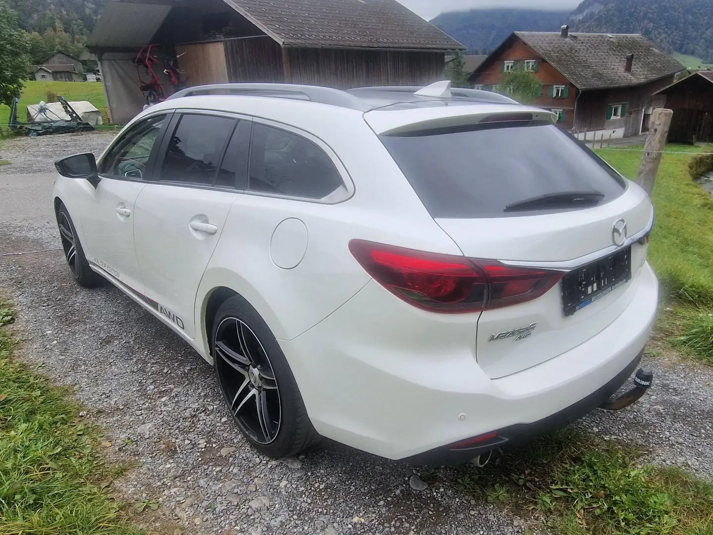 Mazda 6 Mazda 6 Sport Combi CD150 Attraction AWD Attraction Weiß - 2