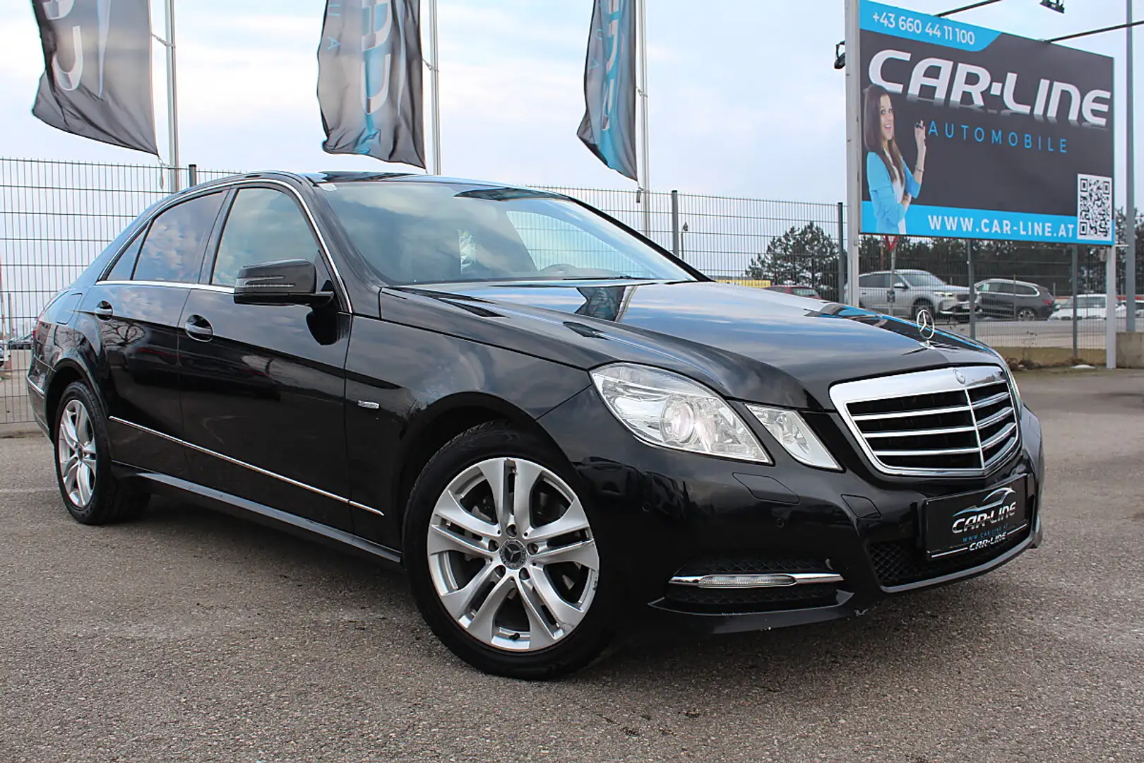 Mercedes-Benz E 200 Avantgarde A-Edition BlueEfficiency CDI Aut.PDC... Schwarz - 1