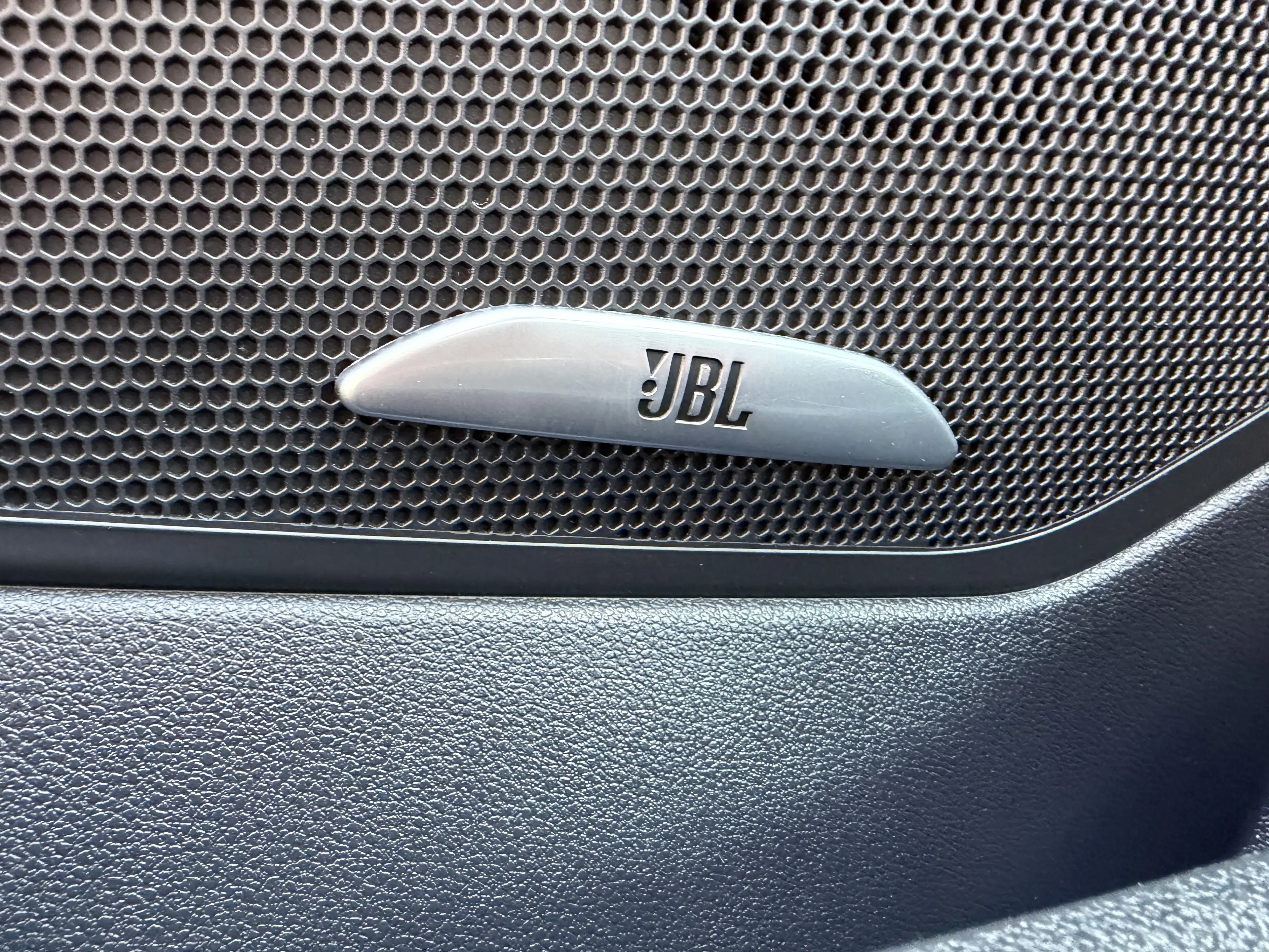 Peugeot RCZ 1,6 THP 155 — photo 9