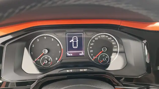Volkswagen Polo view 13