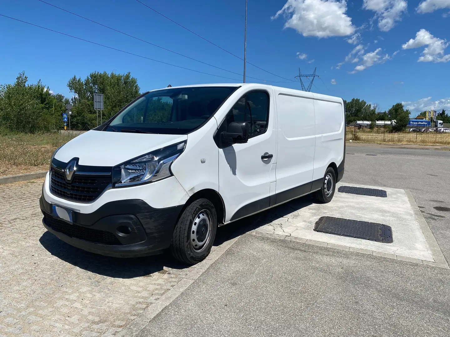 Renault Trafic Furgone TN-PL 2.0 Tdi 145 CV Bianco - 2