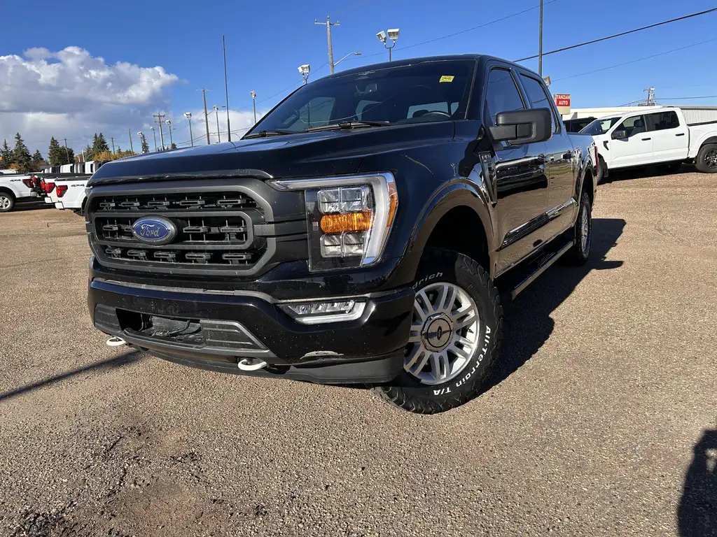 2023 Ford F-150 XLT SuperCrew 145 | 4X4 | Rear Cam | Parking Senso — photo 2