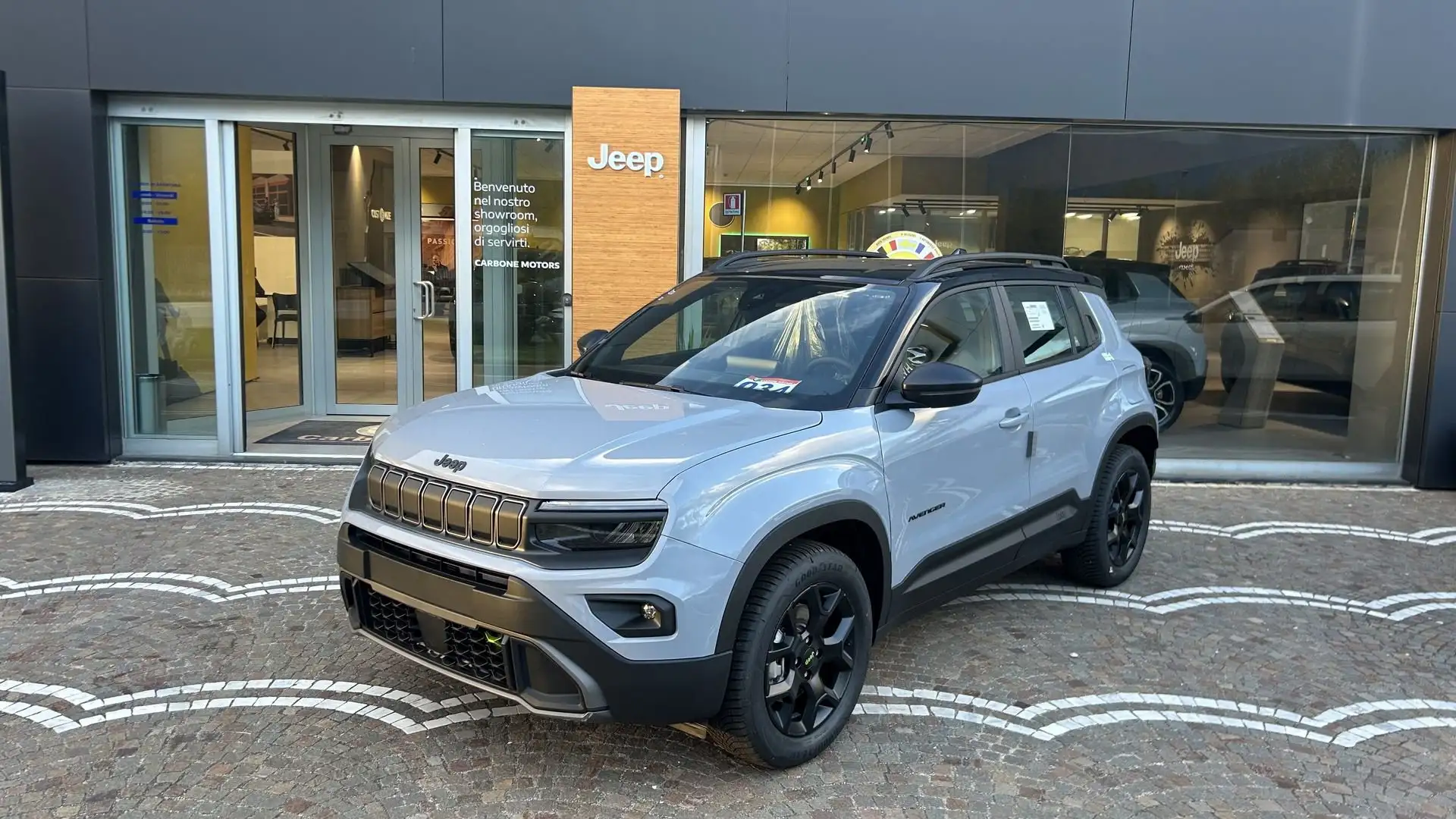 Jeep Avenger Avenger 1.2 Turbo 145 CV MHEV 4xe Upland - 1