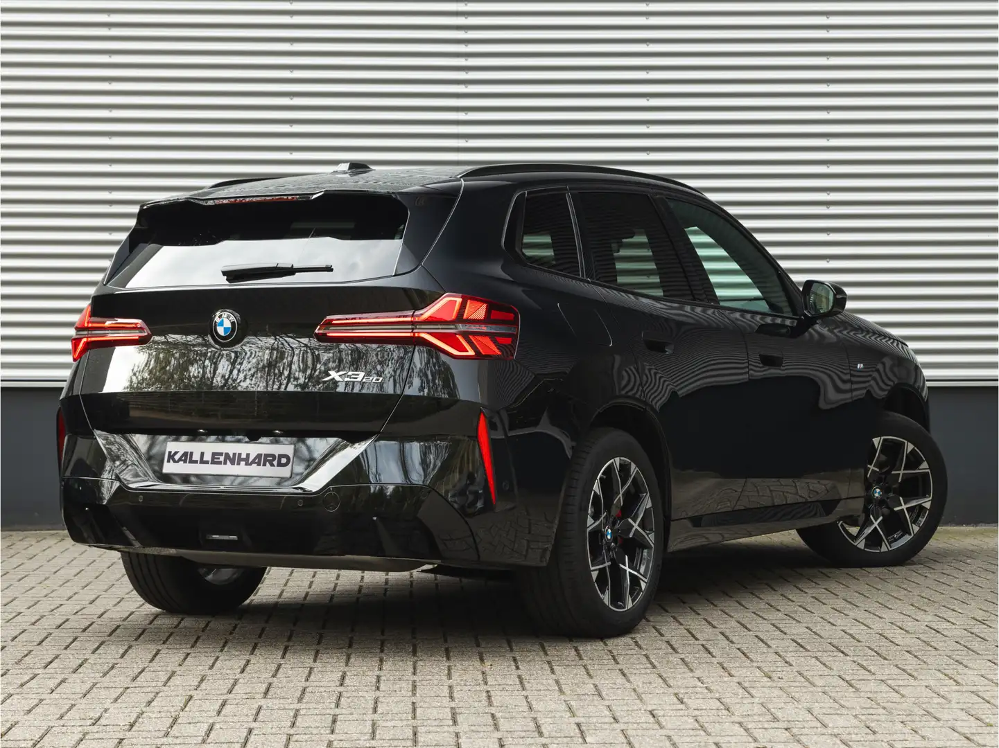 BMW X3 xDrive20i M-Sport Pro - Pano - Stoelventilatie - M Noir - 2