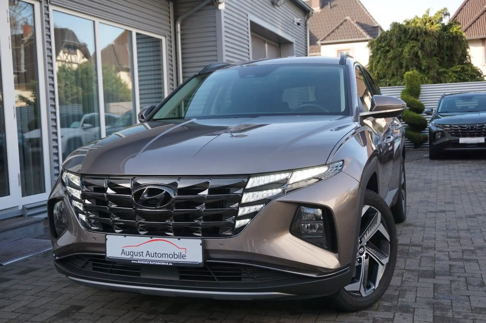 Hyundai TUCSON Trend Plug-In 4WD el.Heckkl KRELL ACC LED Bruin - 2