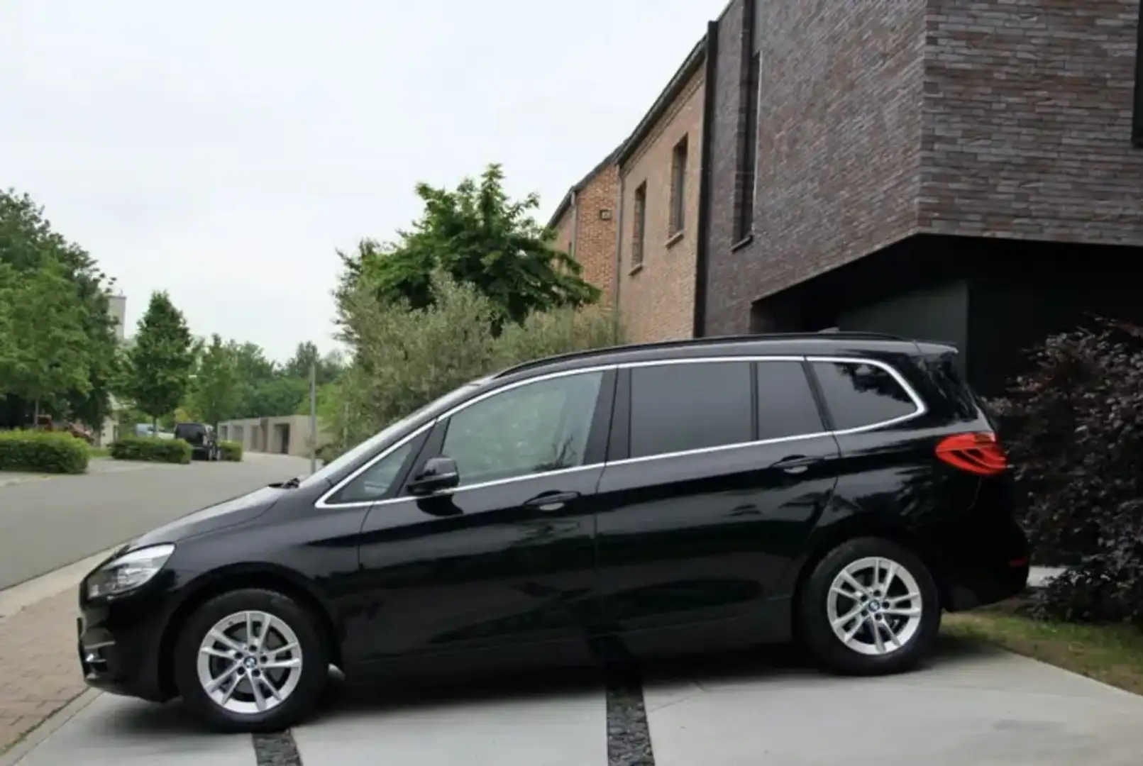 BMW 216 216d Gran Tourer Luxury Line - 2