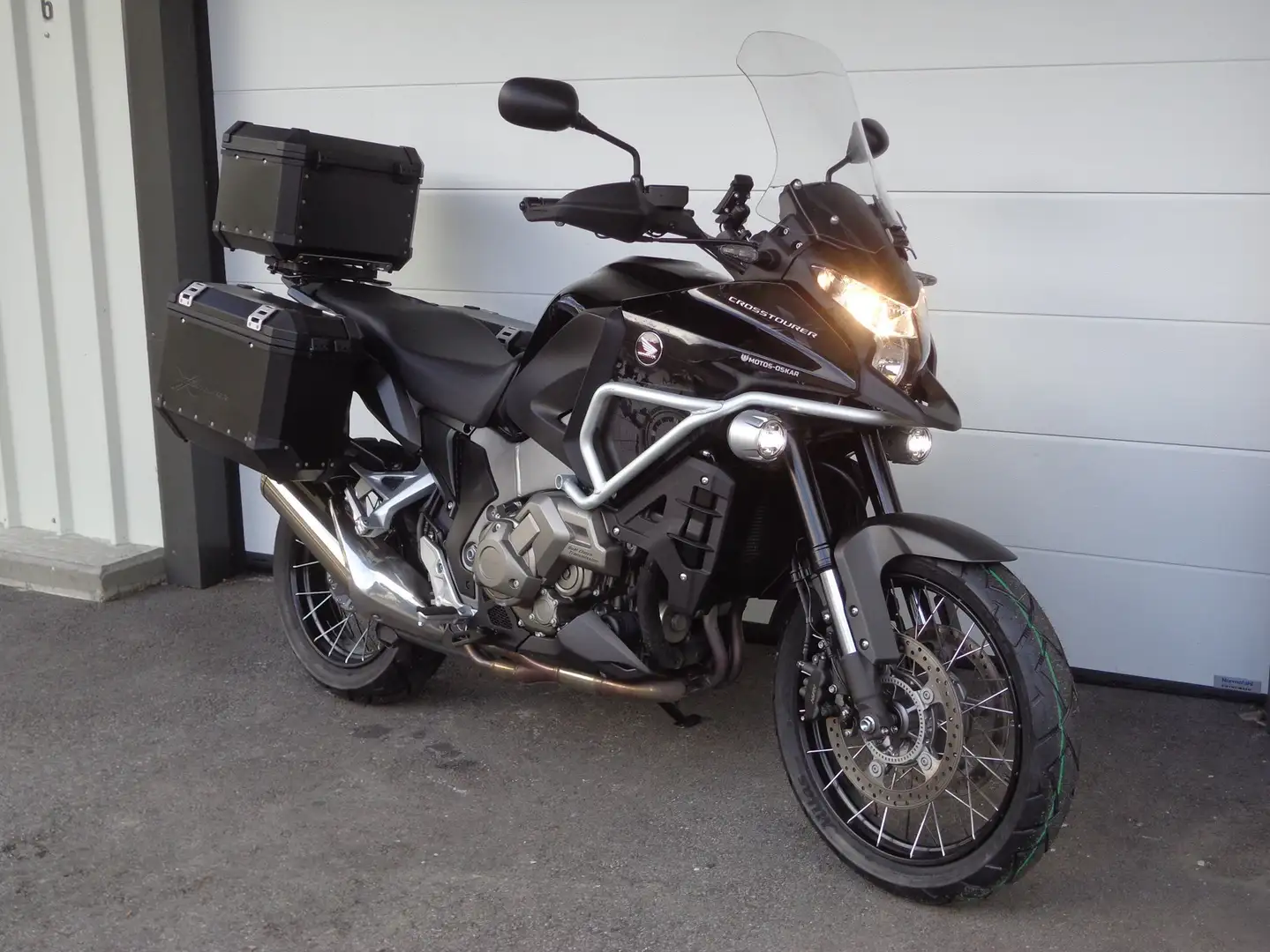 Honda VFR 1200 Noir - 1
