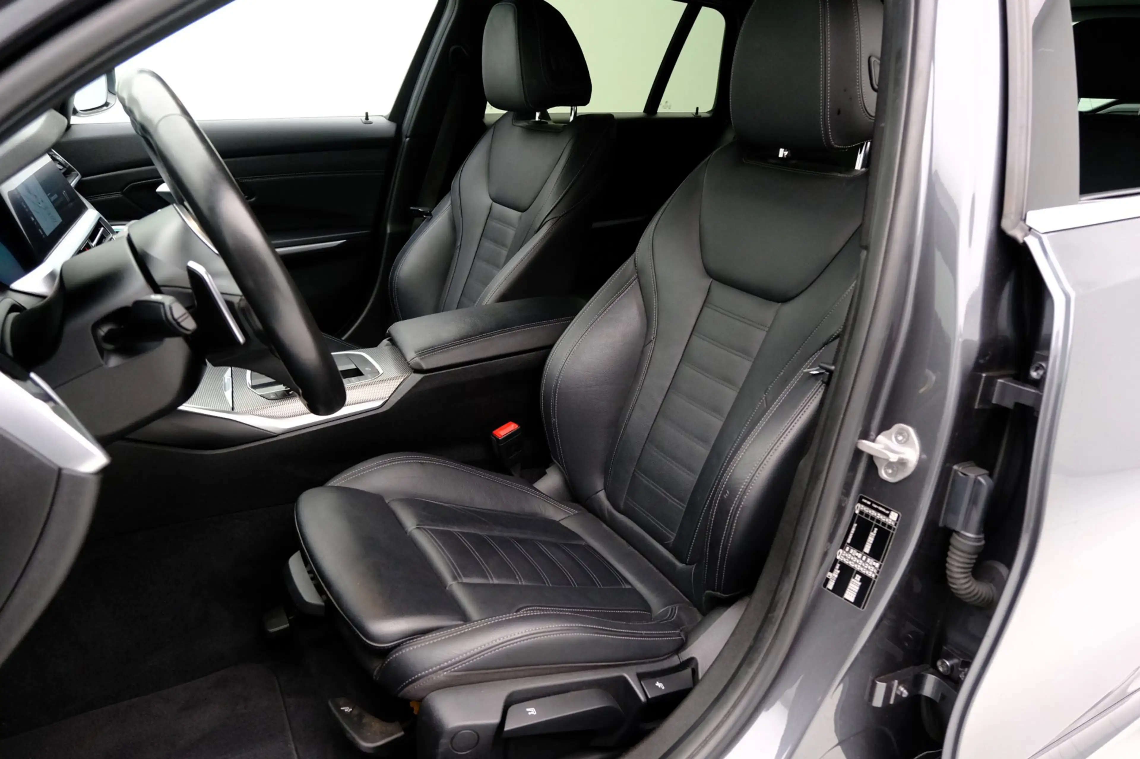 BMW 330 3-serie Touring 330i High M-sport Aut. Leer|Stoelv — photo 33