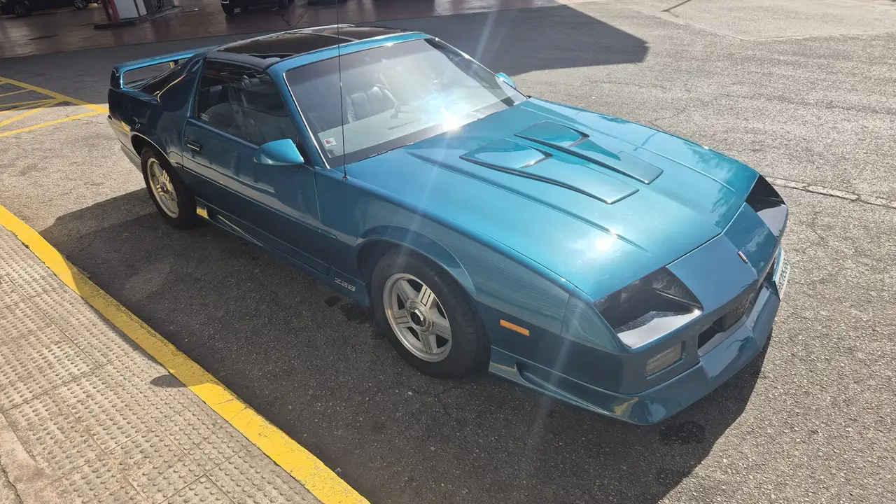 Chevrolet Camaro Z28 de 1991, foto 3