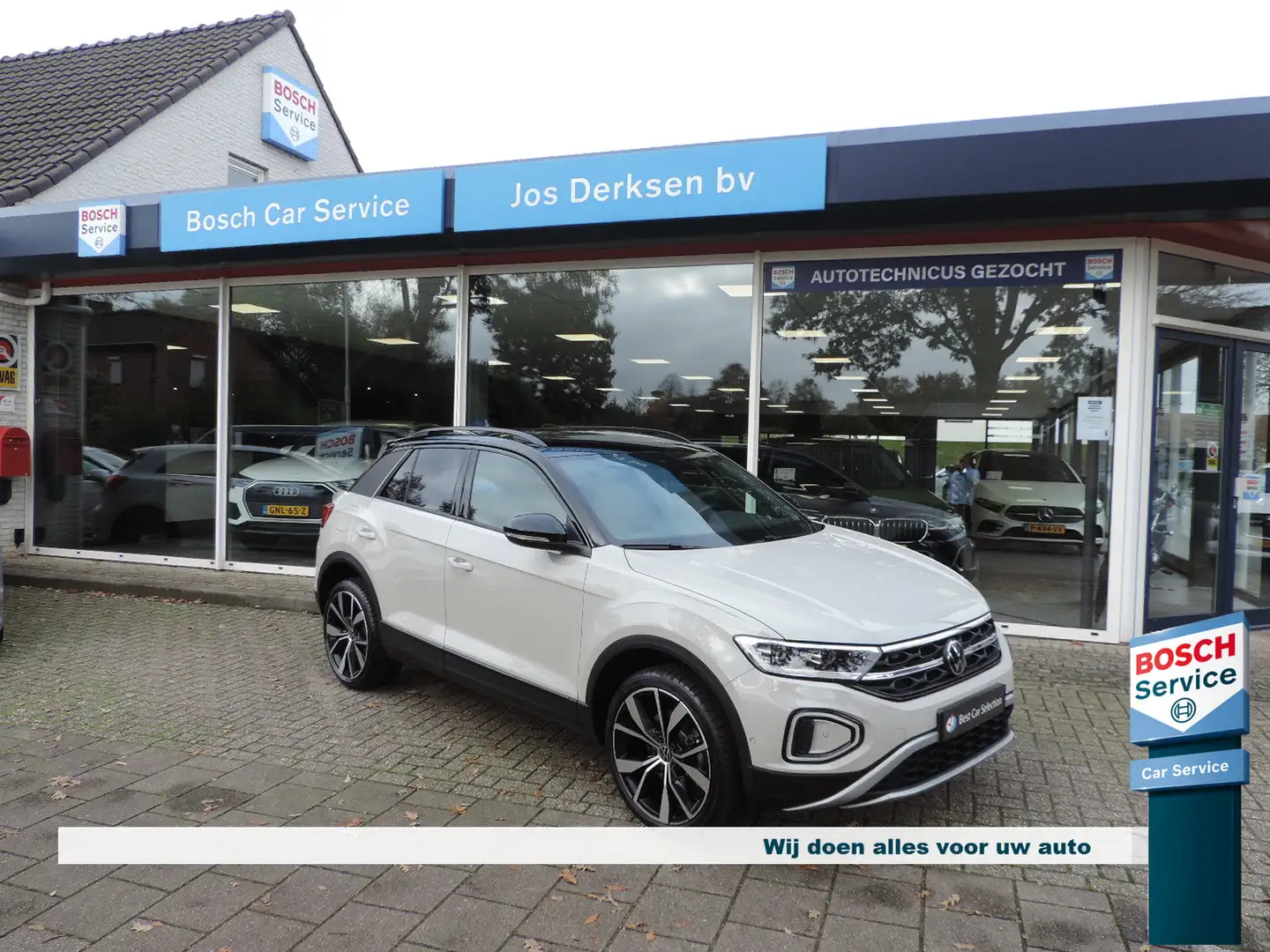 Volkswagen T-Roc 1.5 TSI Black Style DSG - Camera | ACC | Matrix LE Grijs - 1