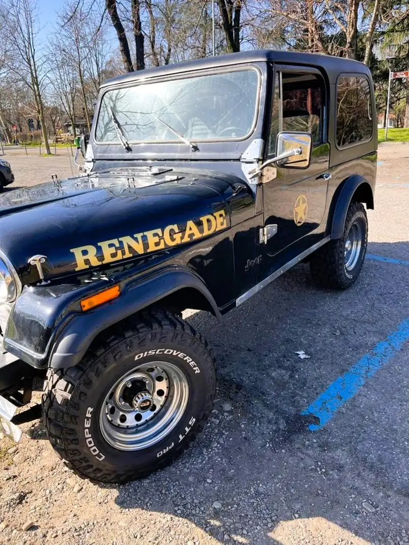 Jeep CJ-7 - 1