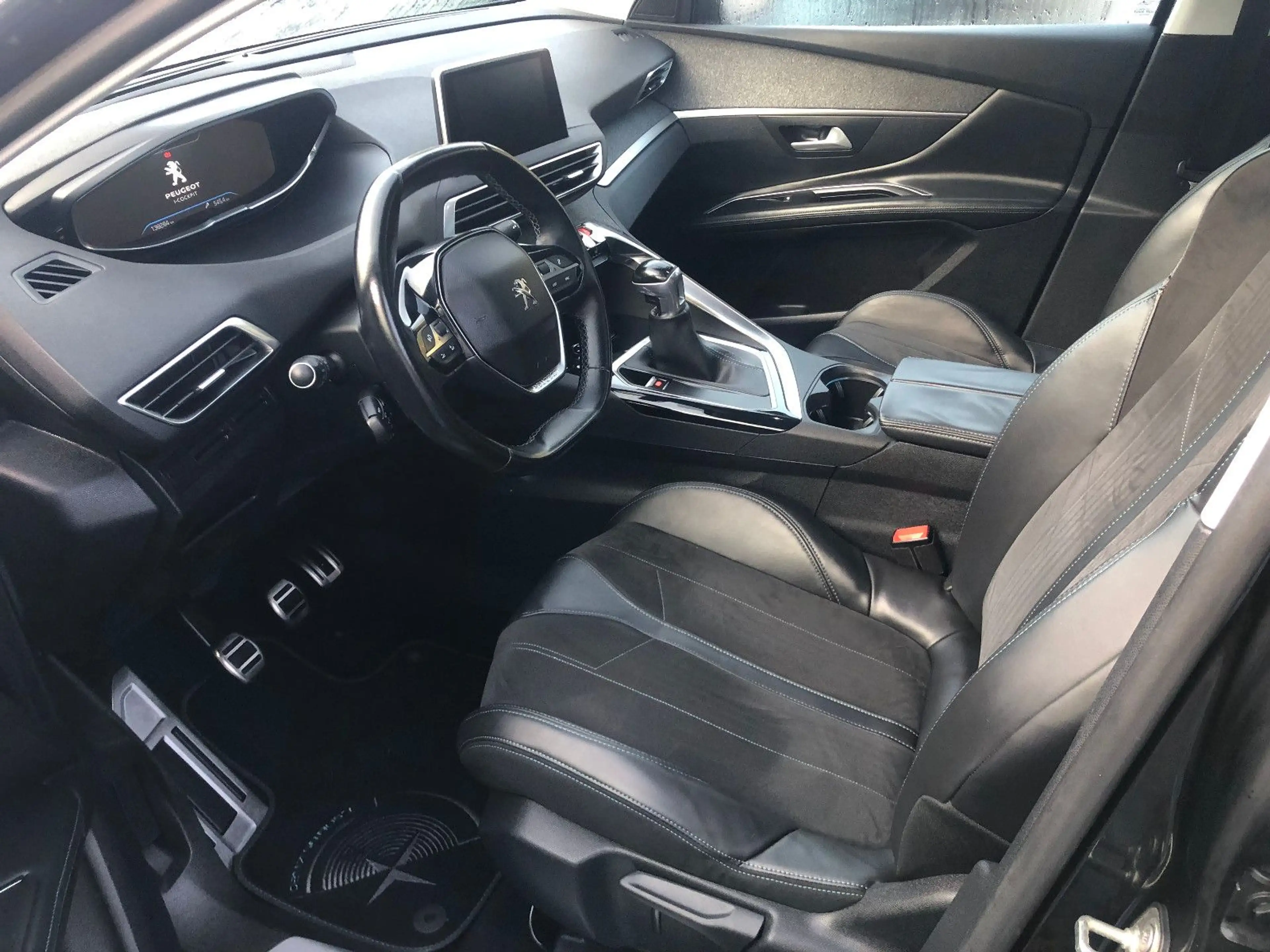 Peugeot 3008 Crosswa-Navi,Kamera,Panoramadach,T.Leder, — photo 10