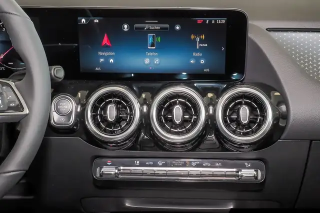 Mercedes-Benz B-Class view 11
