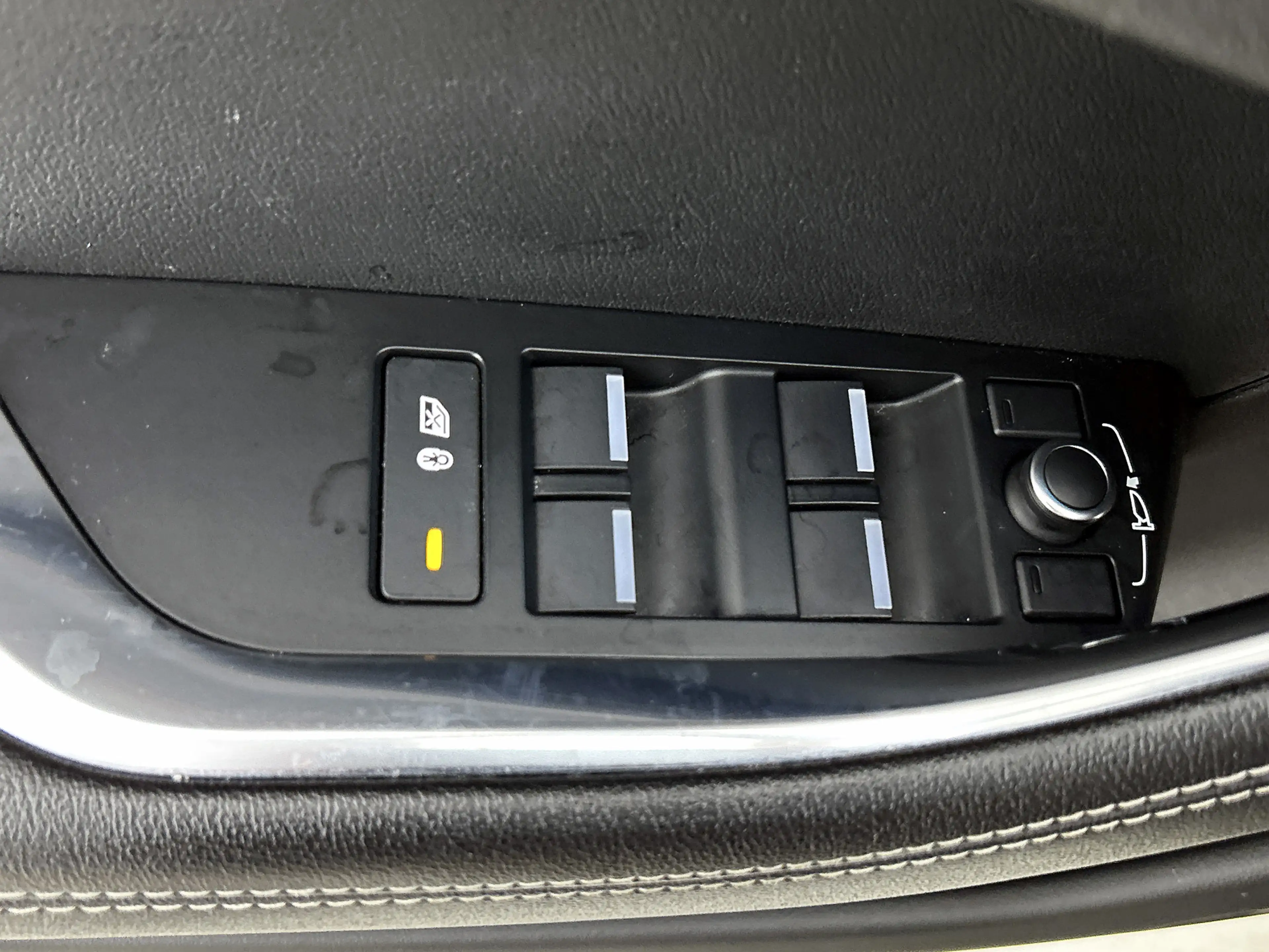 Jaguar XE 2.0 P250 R-Dynamic SE | Camera | Cruise Control | — photo 32