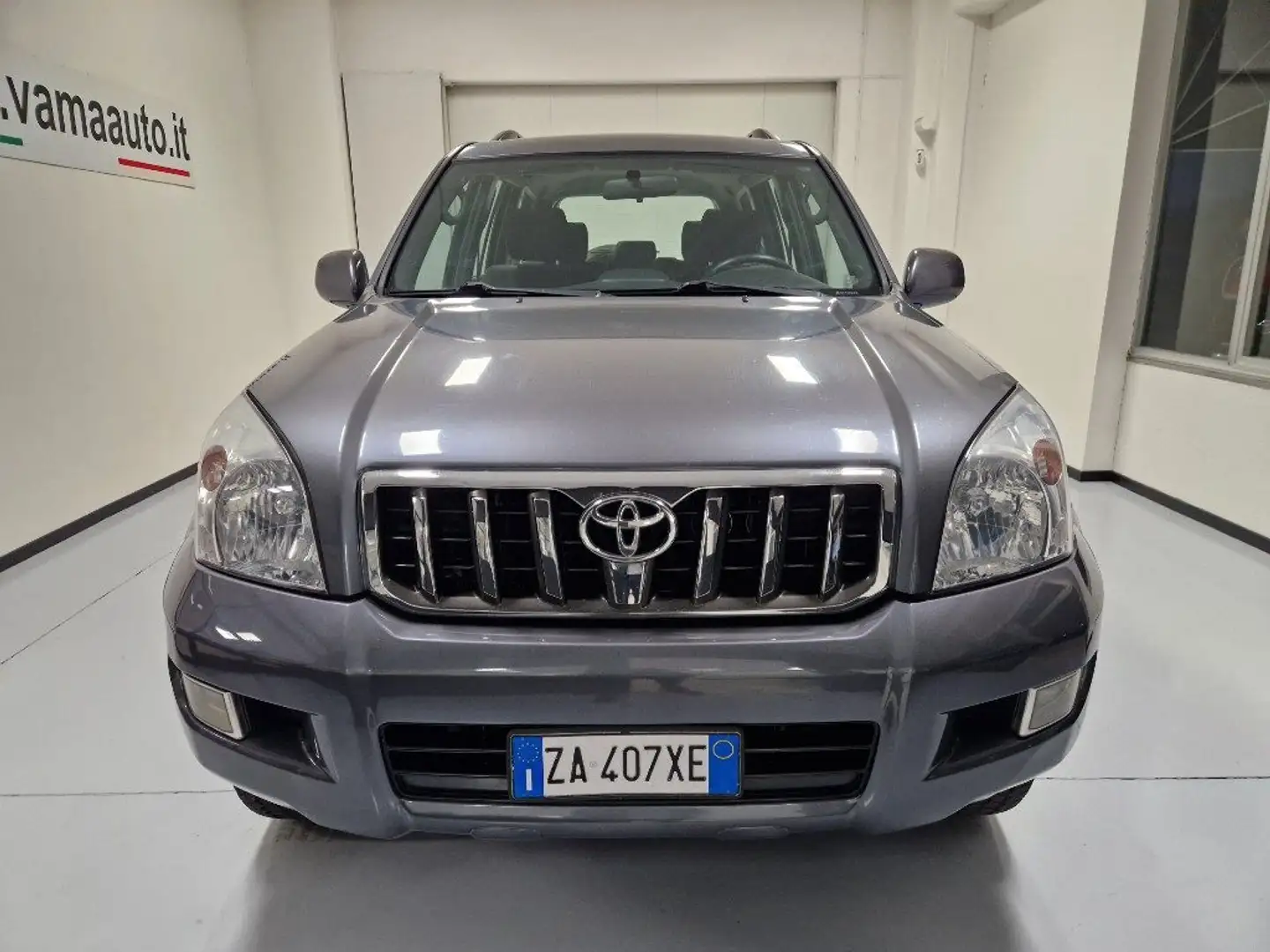 Toyota Land Cruiser 3.0 D-4D 16V MANUALE Grigio - 2
