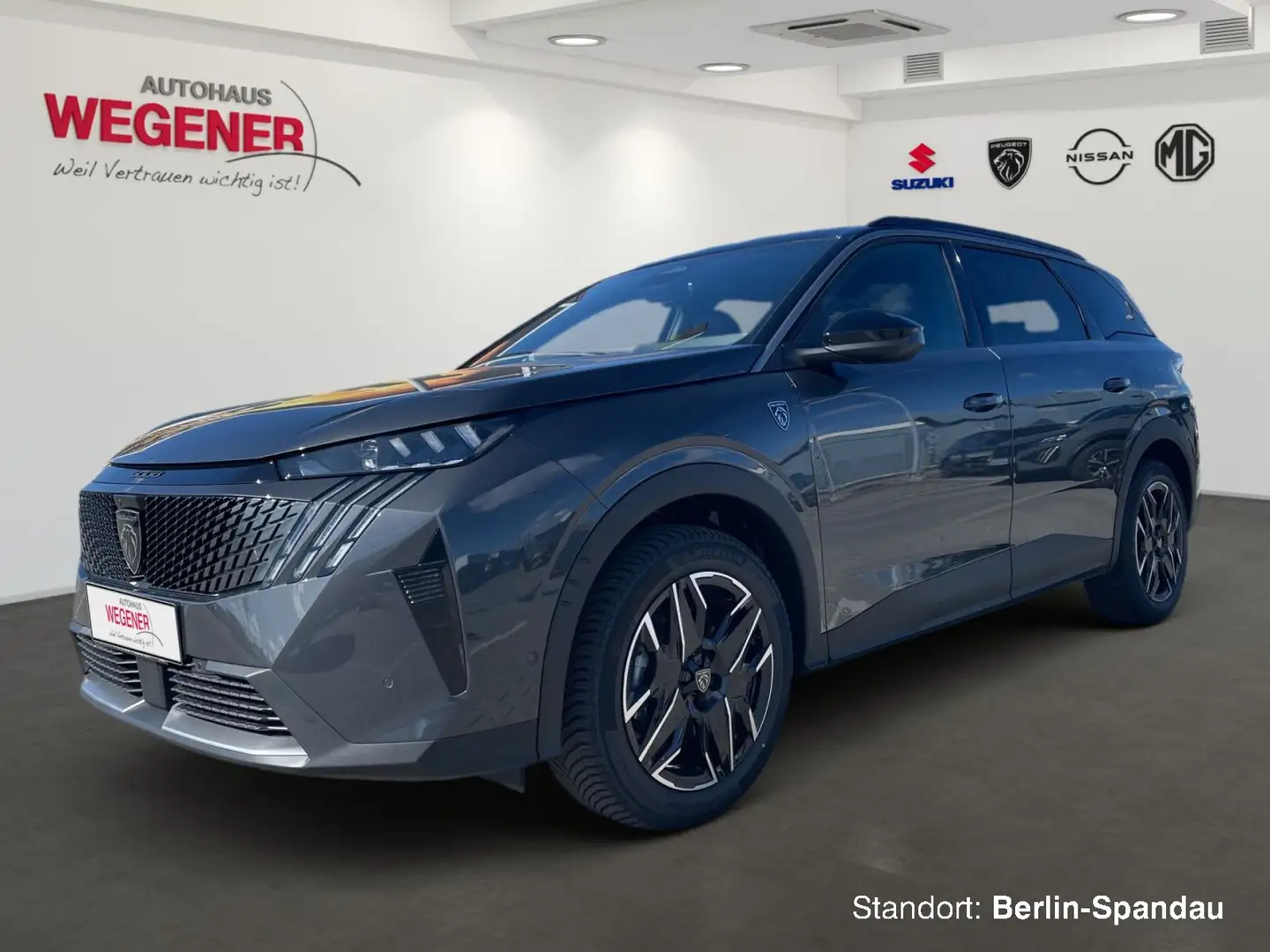 Peugeot 5008 GT HYBRID 145 e-DSC6 *360°Kamera*SHZ* Grau - 1