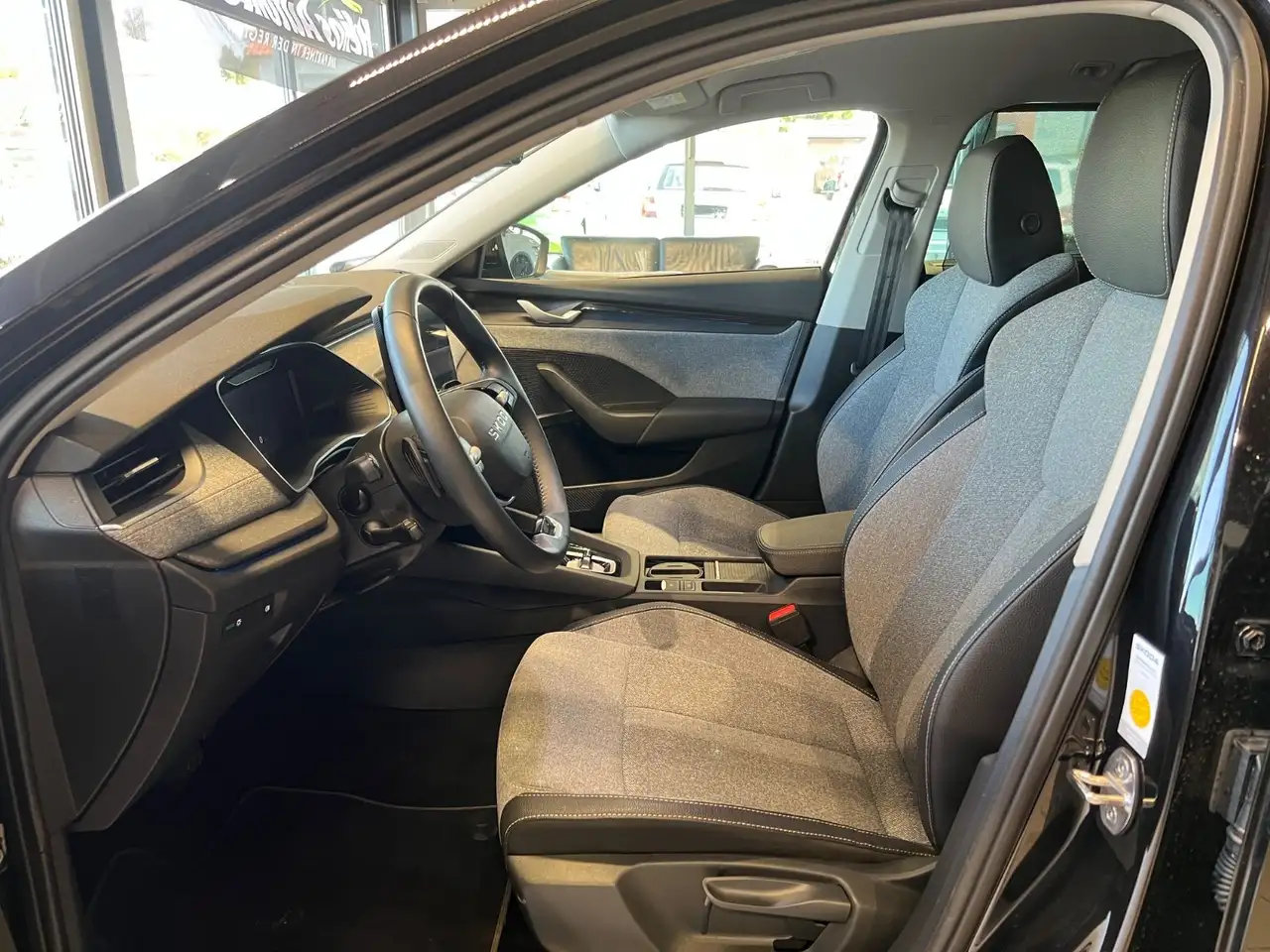 Skoda Octavia Combi 2.0TDI*AHK*LED*NAVI*LANEASSIST, миниатюра 12