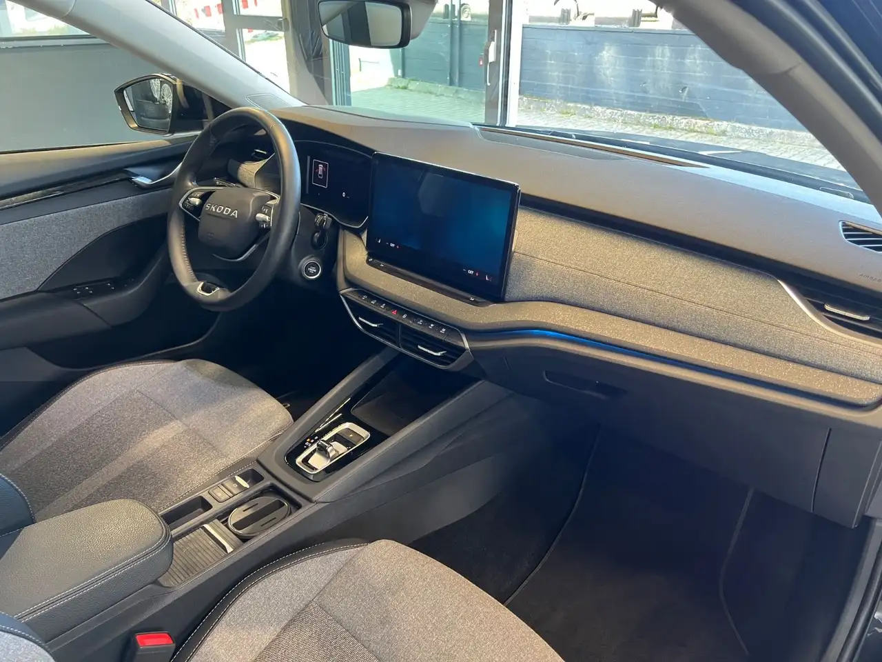 Skoda Octavia Combi 2.0TDI*AHK*LED*NAVI*LANEASSIST, миниатюра 24