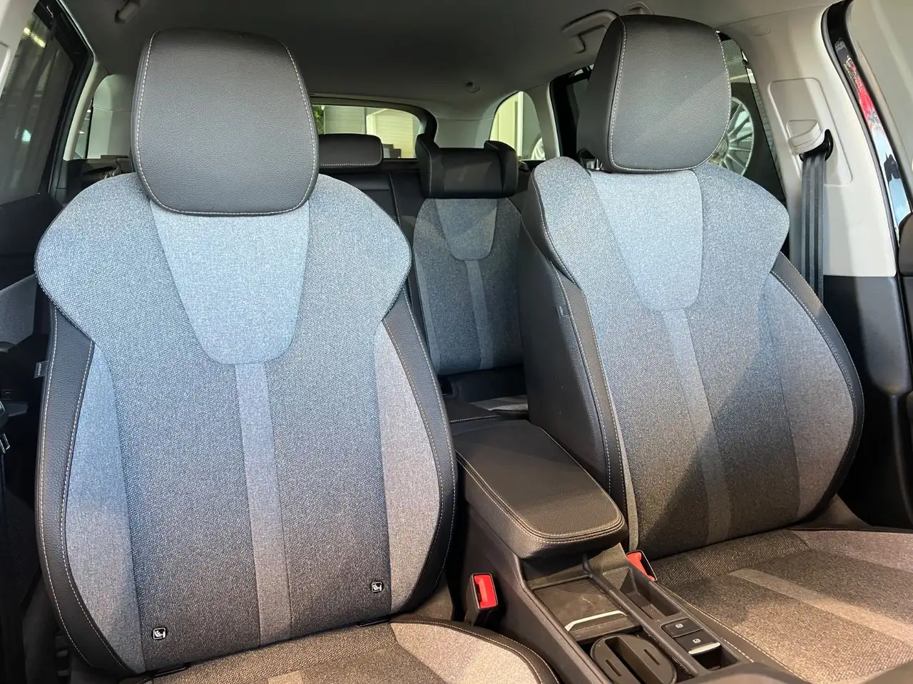 Skoda Octavia Combi 2.0TDI*AHK*LED*NAVI*LANEASSIST, миниатюра 25