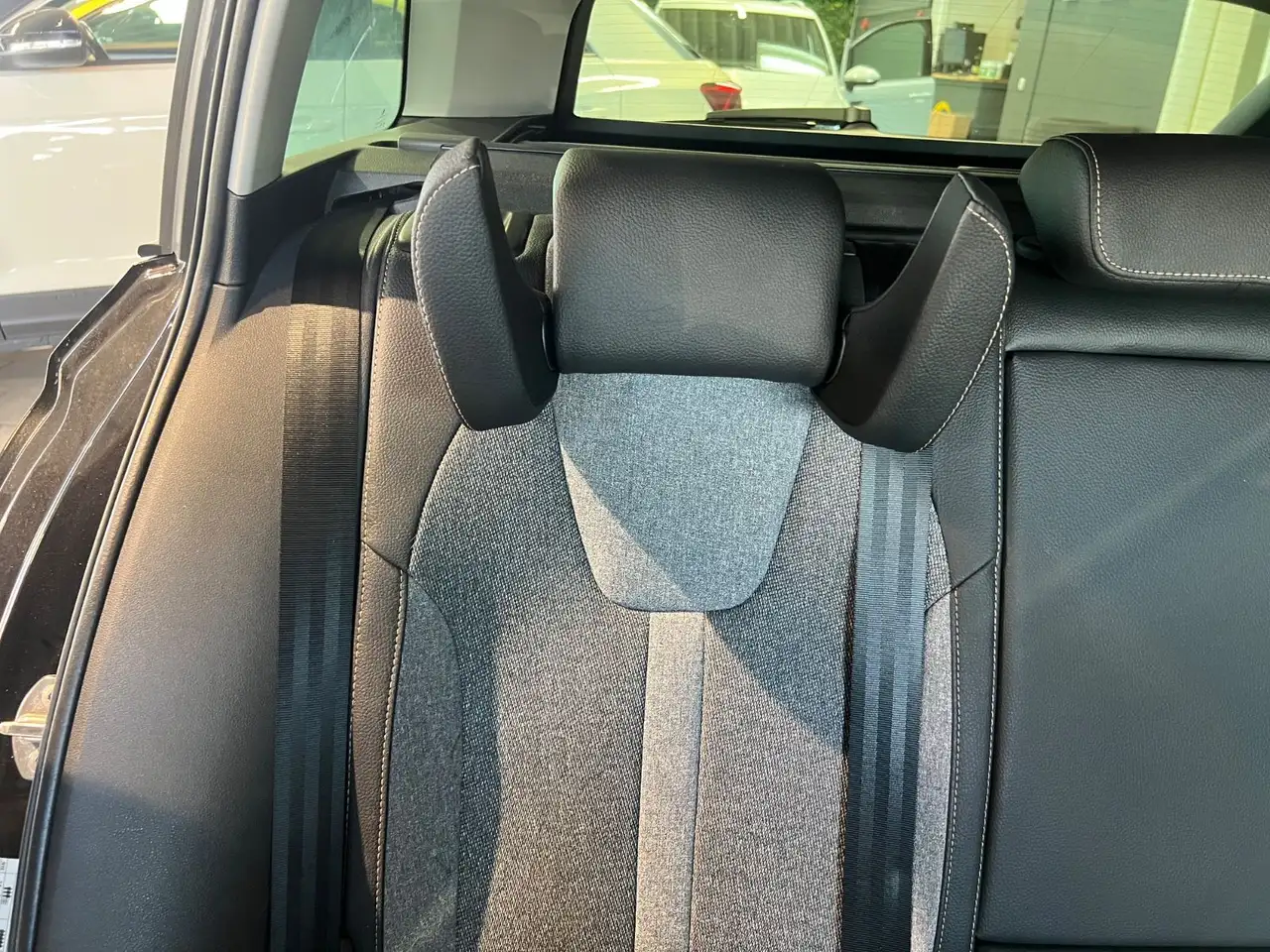 Skoda Octavia Combi 2.0TDI*AHK*LED*NAVI*LANEASSIST, миниатюра 22