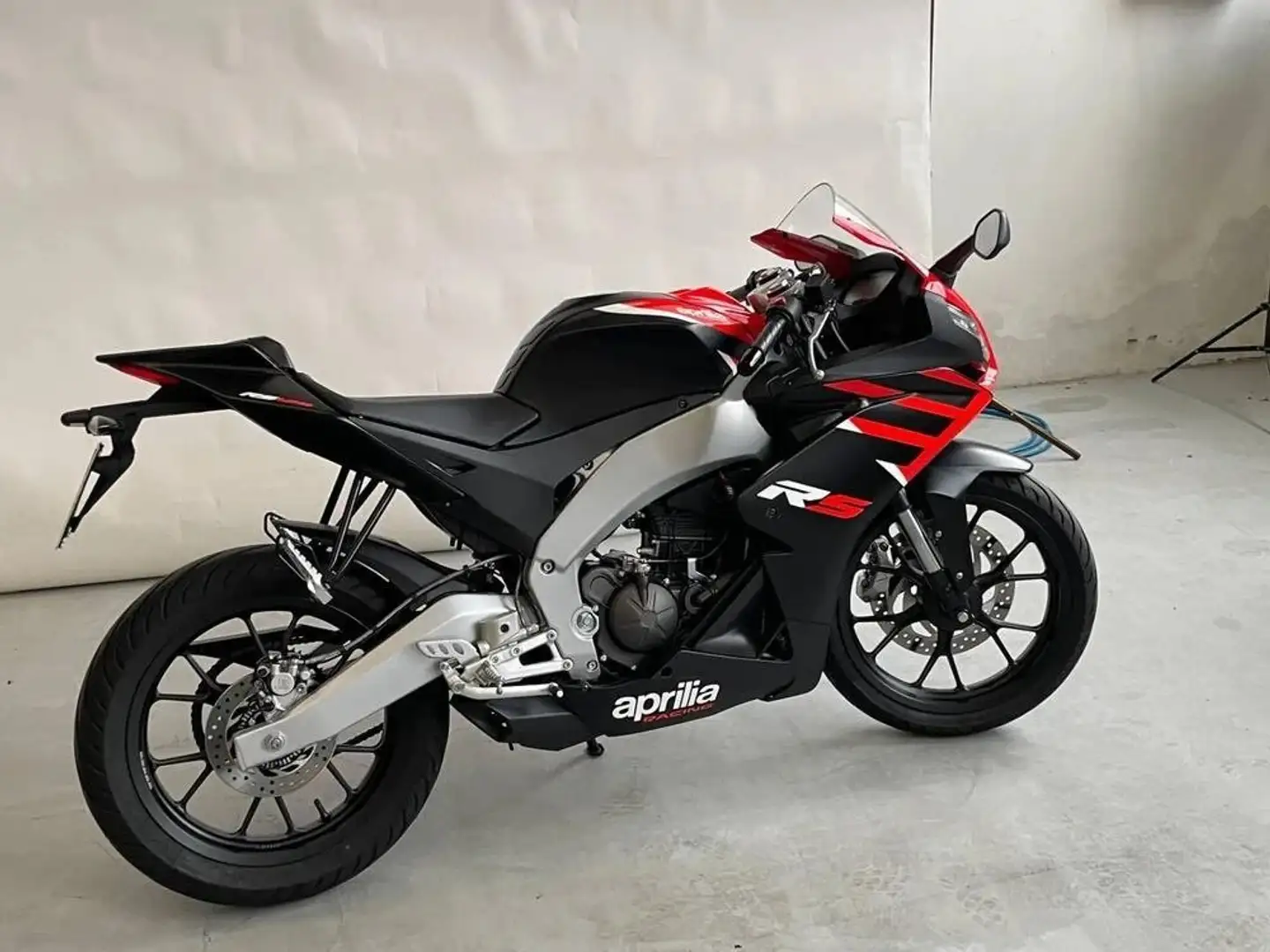 Aprilia RS 125 Rouge - 2