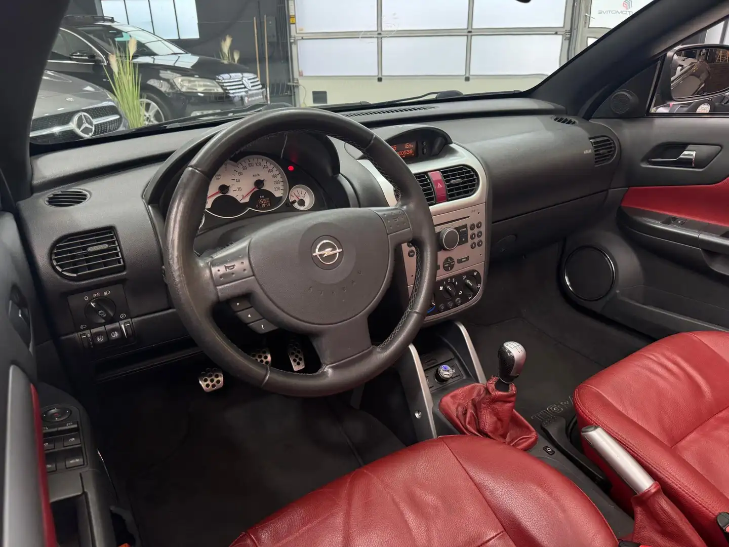 Opel Tigra TwinTop 1.4-16V Temptation|Airco|Stoelverw|Leder|N Grijs - 2