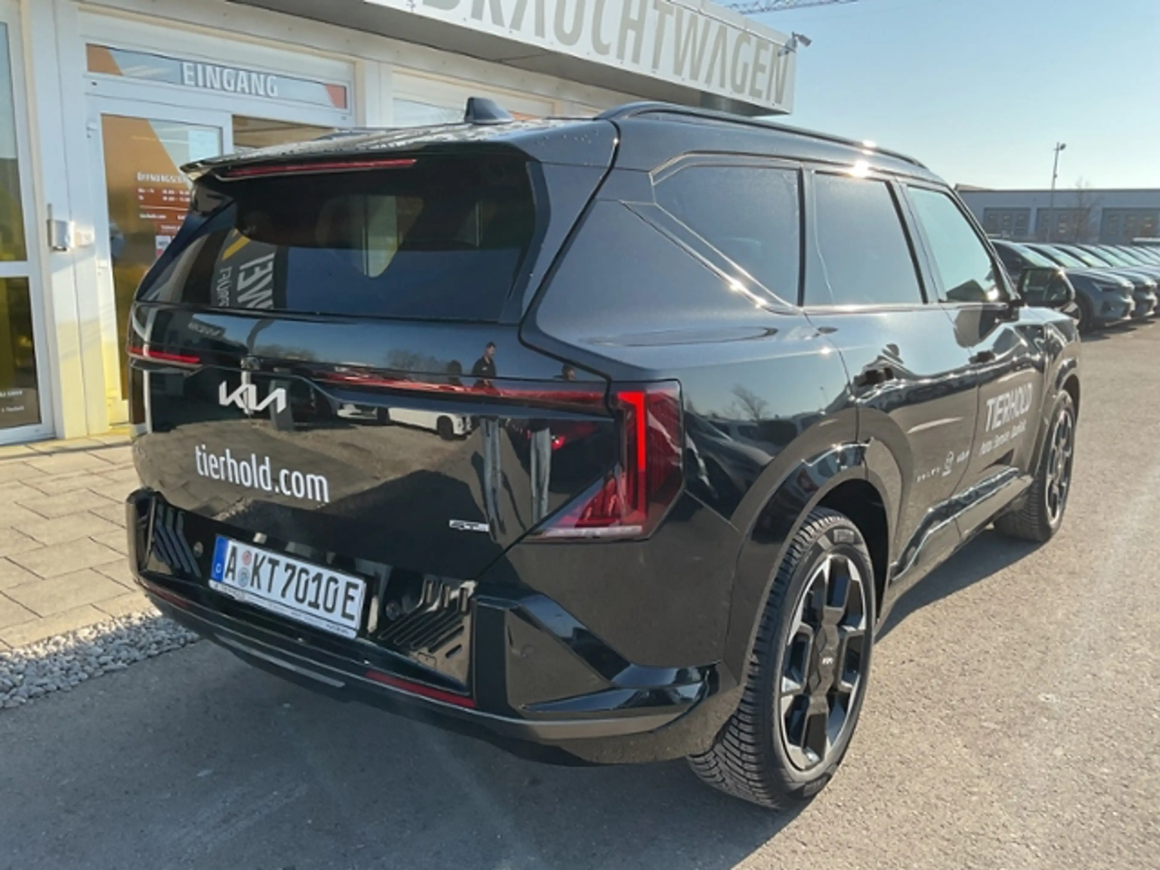 Kia EV5 GT-Line Launch Edition — photo 7