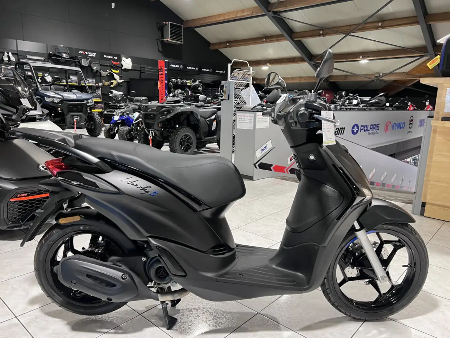 Piaggio Liberty 50 4T  SPORT Zwart - 1