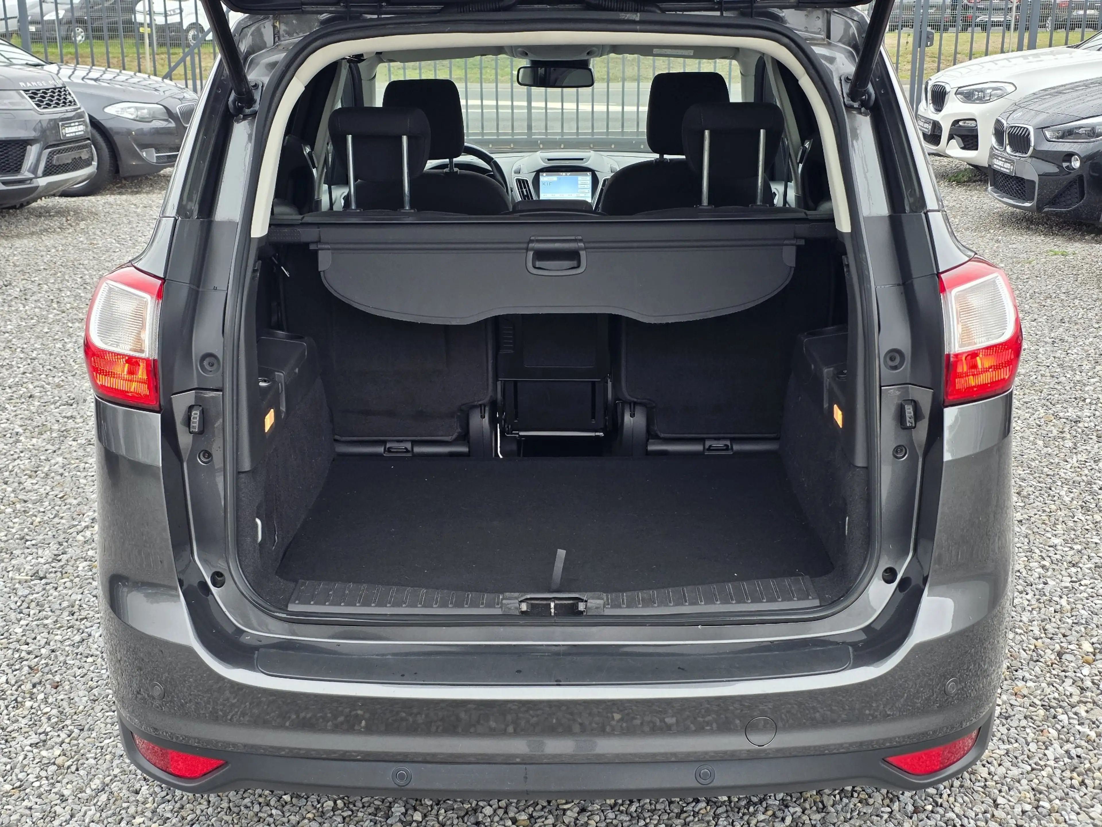 Ford Grand C-Max Grand C-Max 1.5 TDCi Titanium- Garantie — photo 11