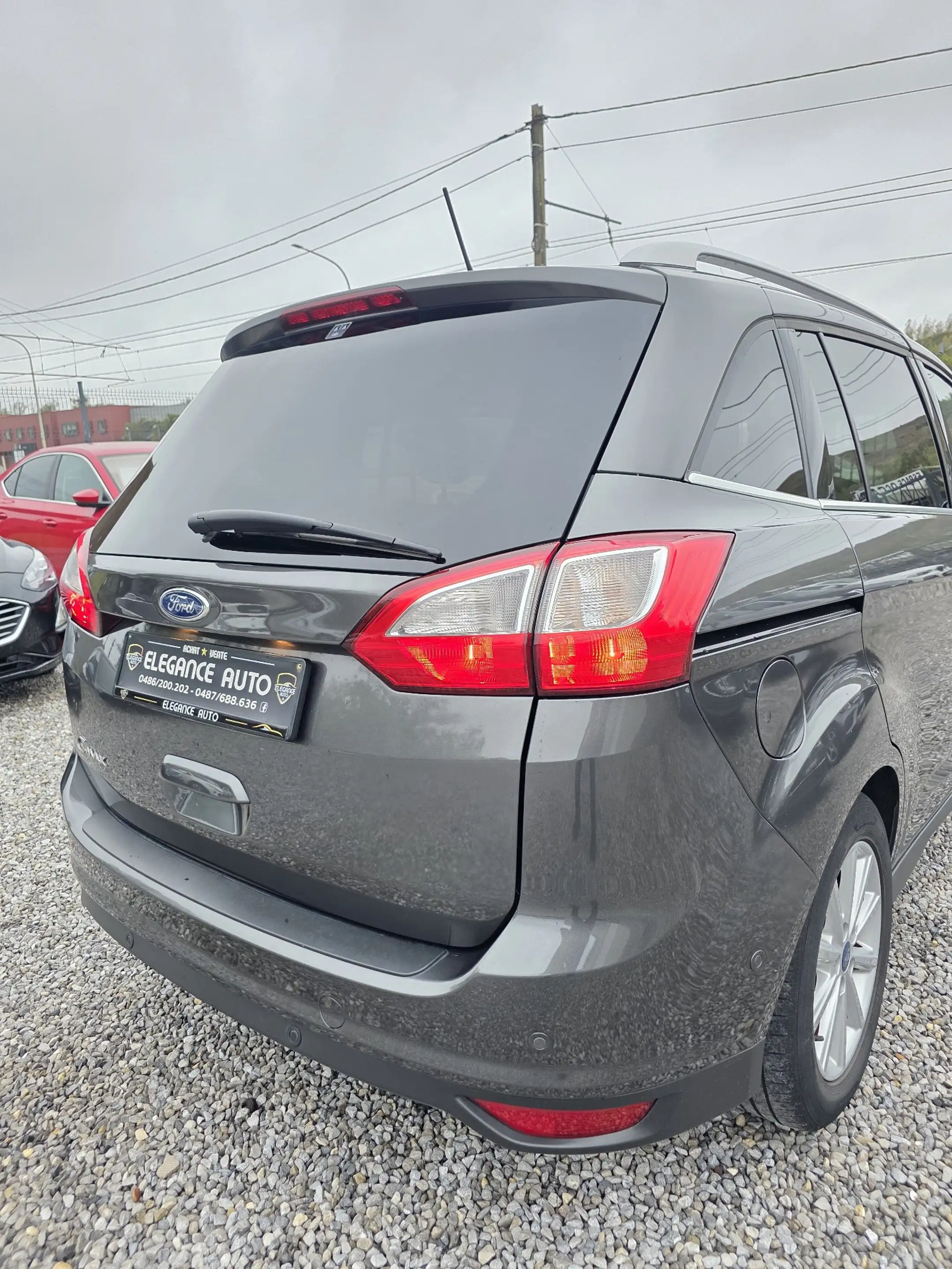 Ford Grand C-Max Grand C-Max 1.5 TDCi Titanium- Garantie — photo 10