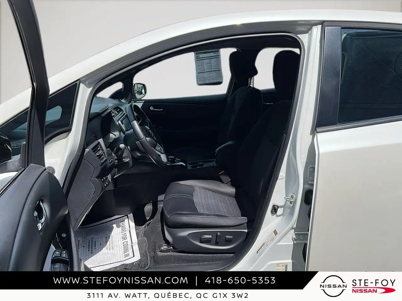 Nissan Leaf photo Nissan Leaf