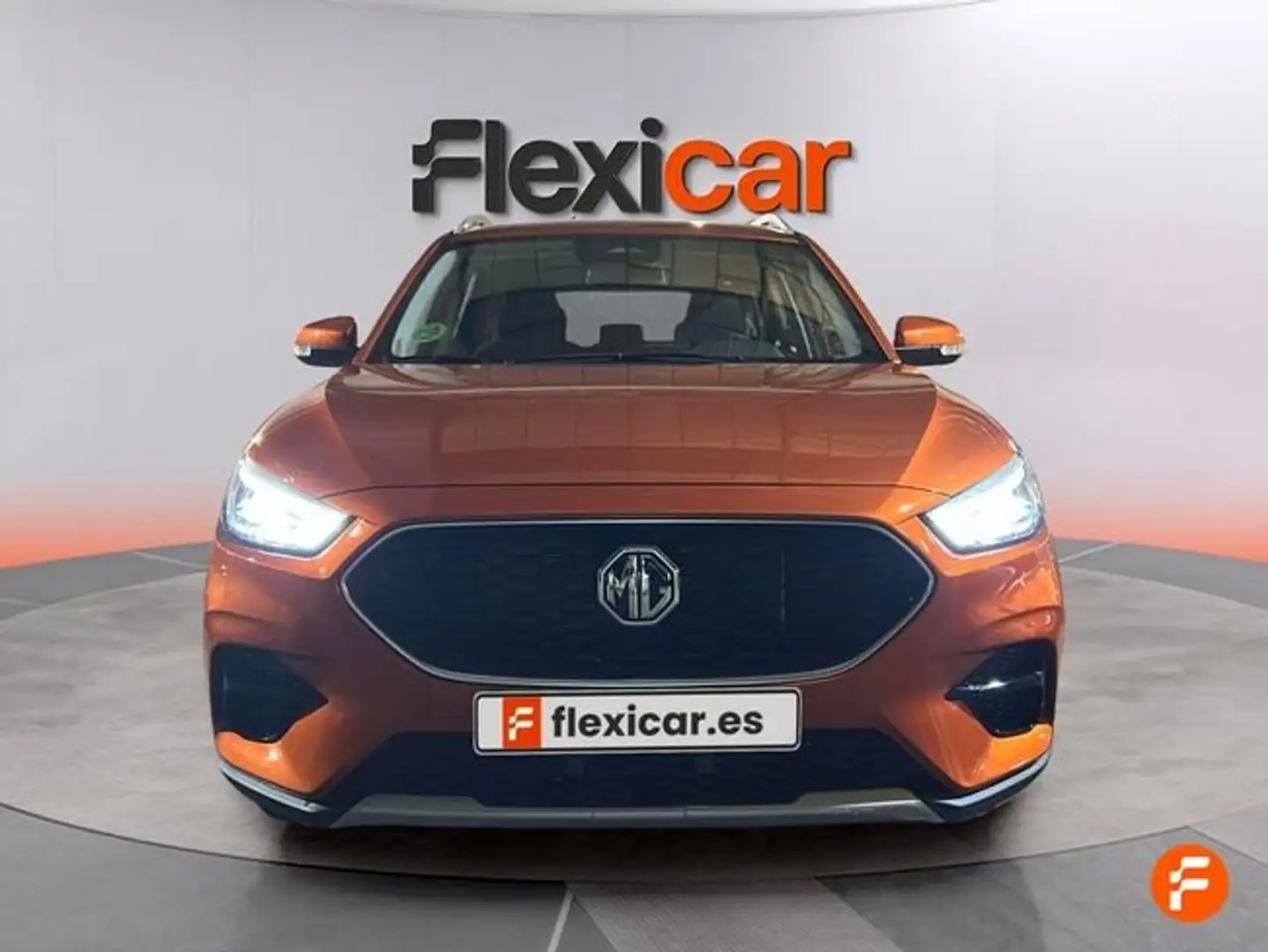 MG ZS 1.5 Comfort Naranja - 2