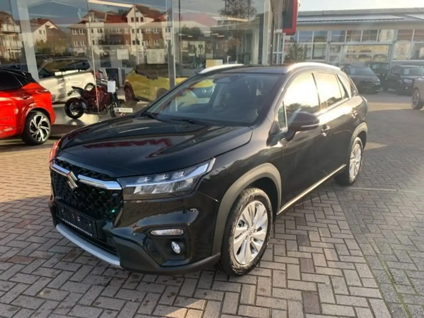 Suzuki S-Cross Suzuki S-Cross 1.4 Comfort Automatik Kam Schwarz - 1